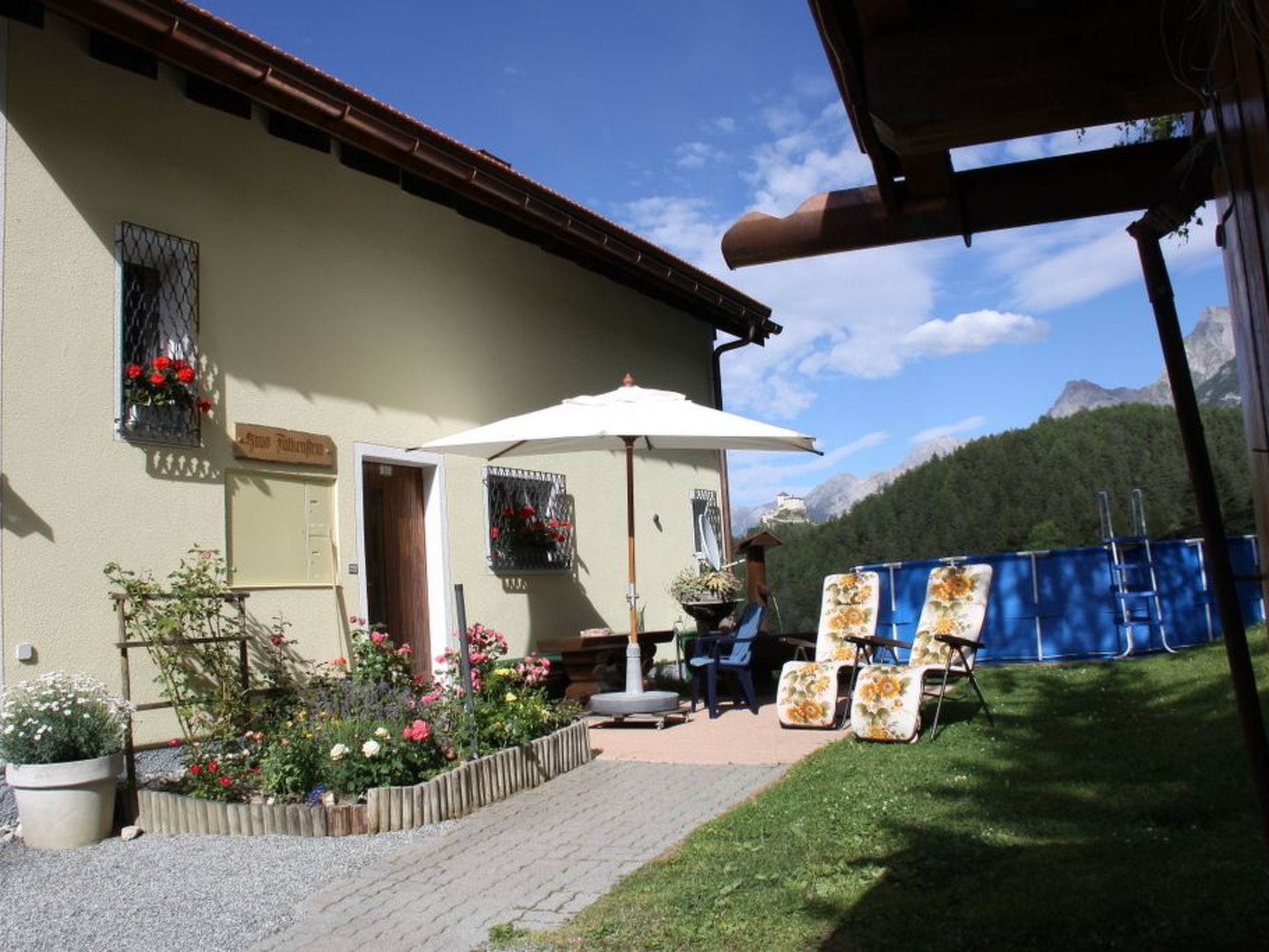 Appartement Forsthaus Falkenstein, (Tarasp) – Piscine intérieure, photo 16 sur 19