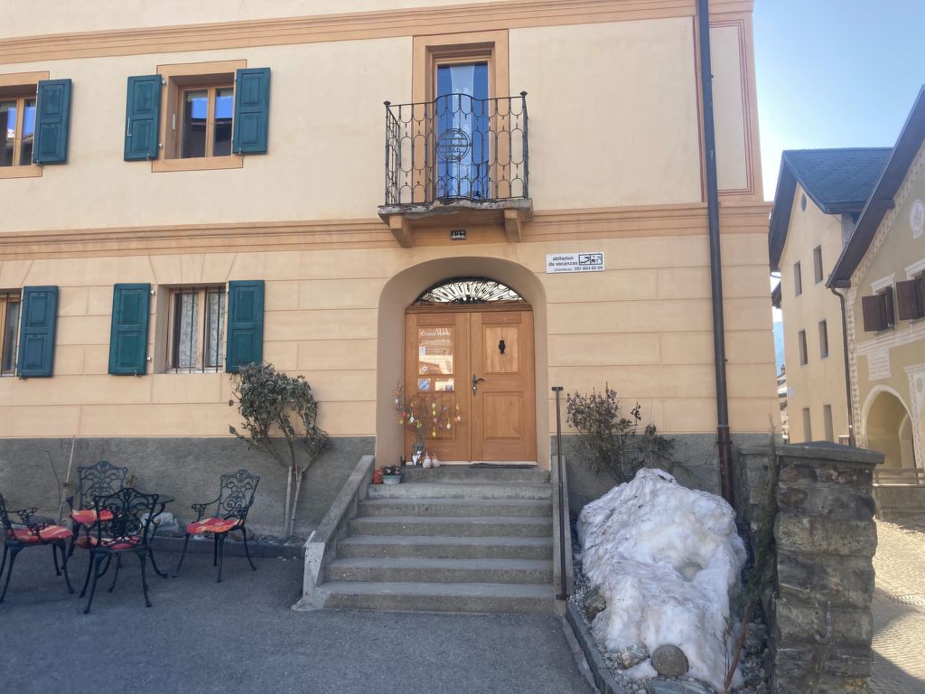 Appartement Ferienwohnungen Chasa Werro in Zwitserland