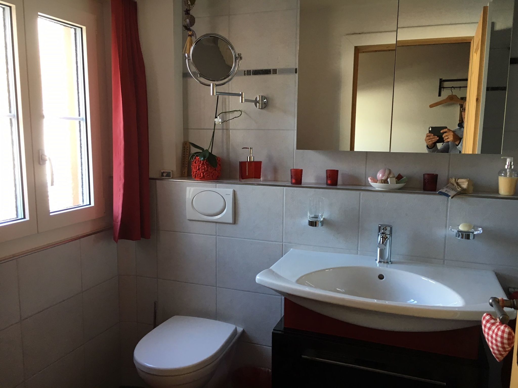 Appartement Privatzimmer bügl süt, (Sent) – Salle de bains, photo 16 sur 19