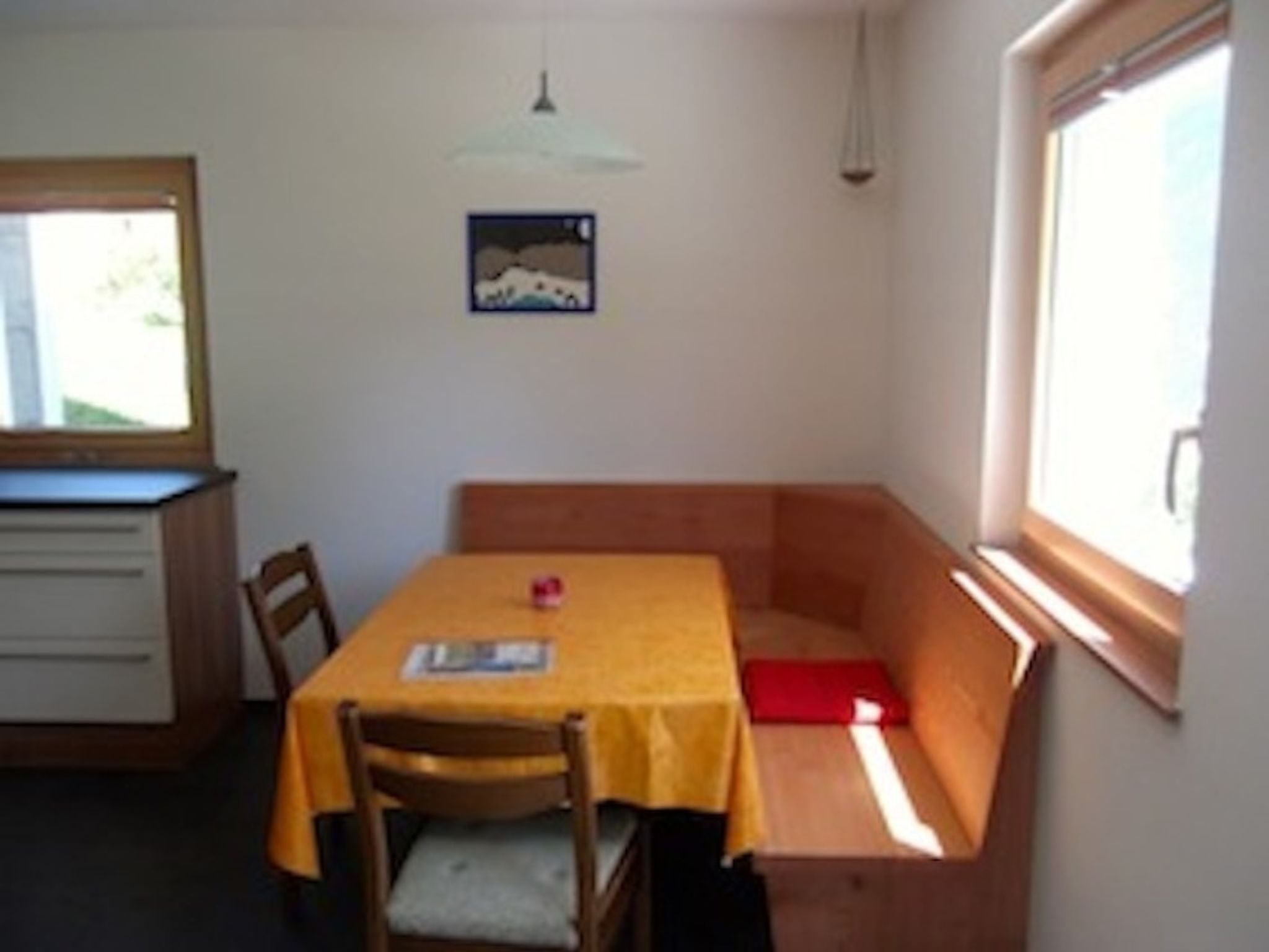 Chasa Nuotclà, (Sent). - Binnen