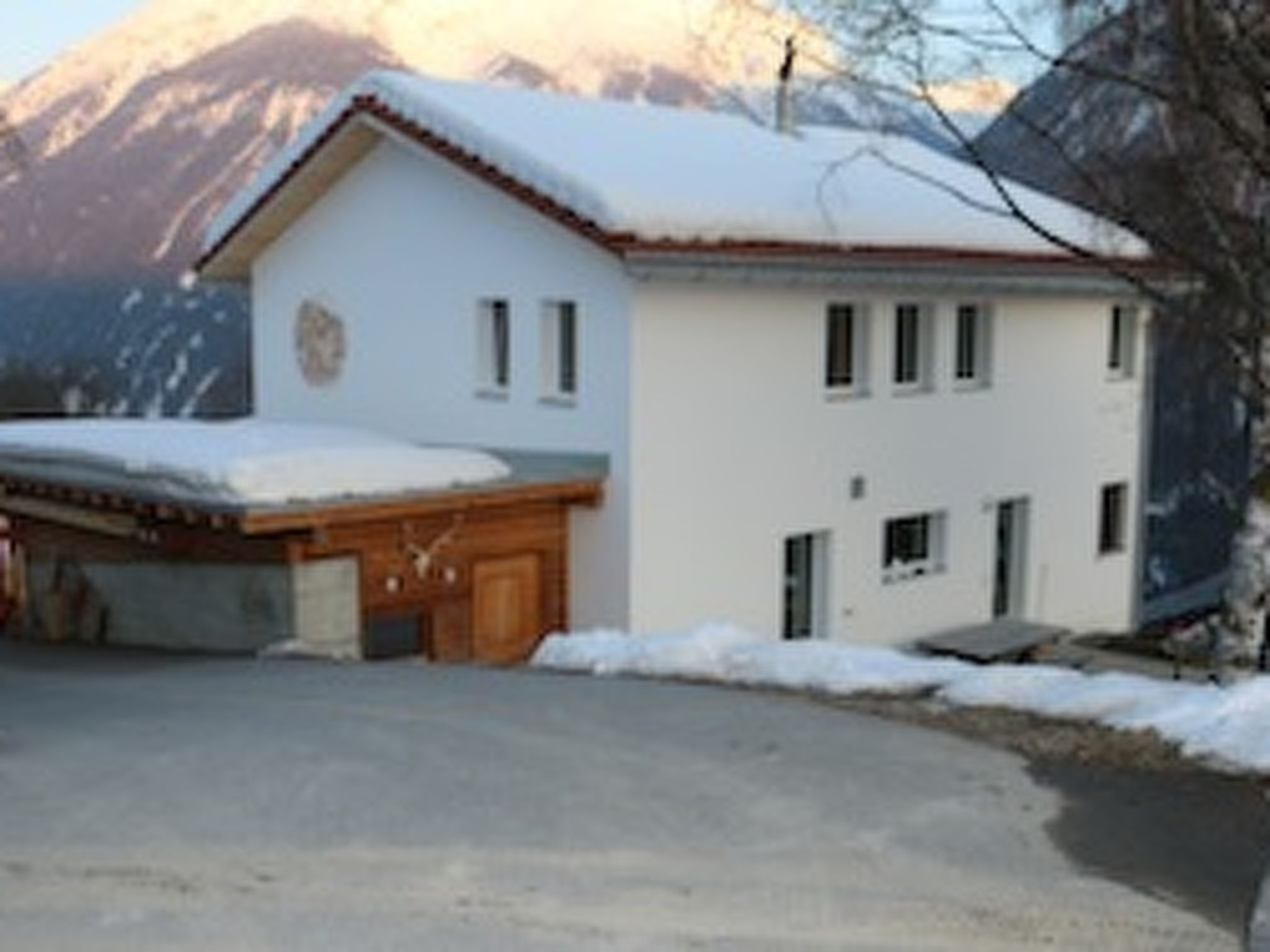 Chasa Nuotclà, (Sent).