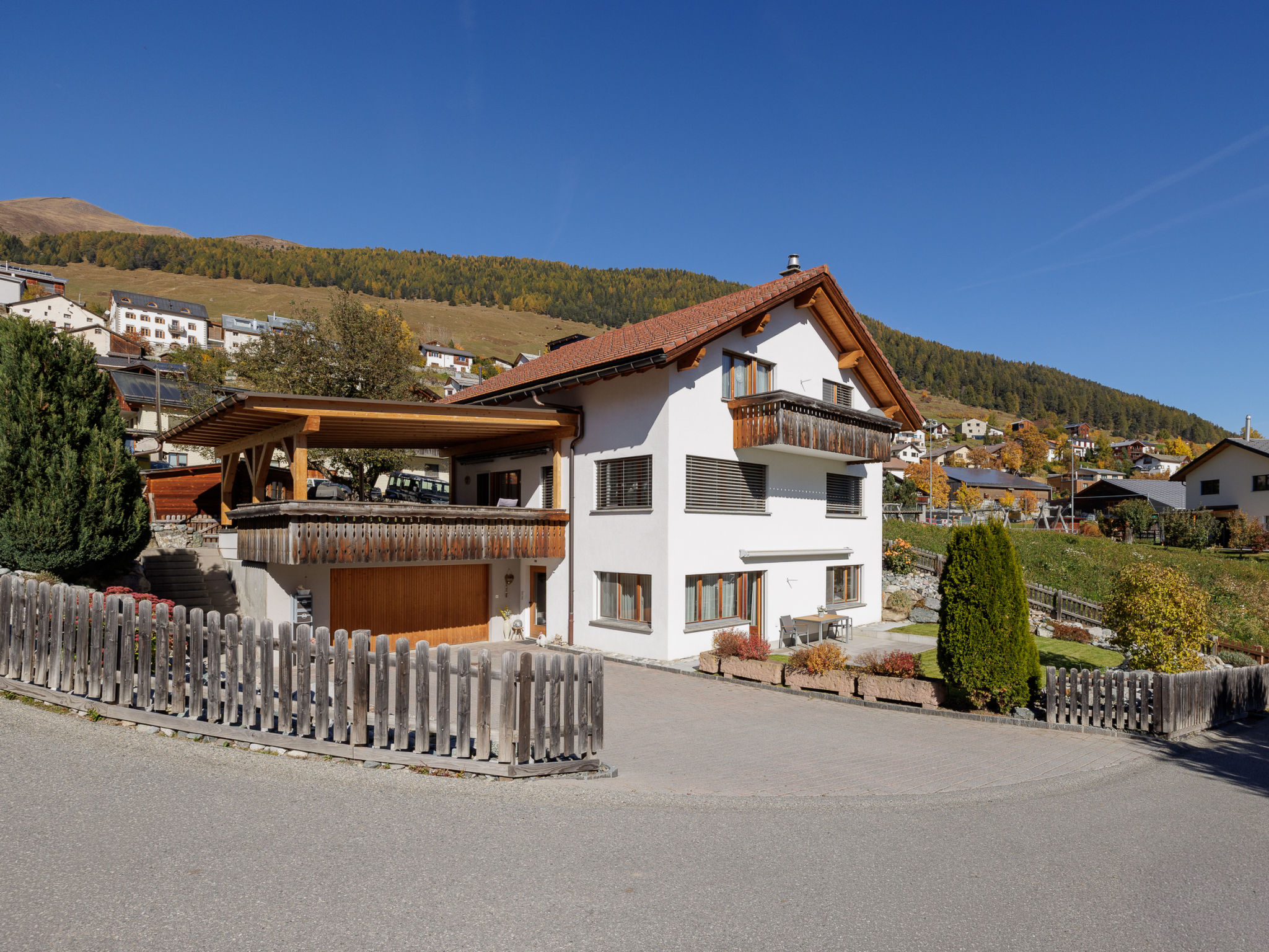 Wieser, (Sent) — House (3 of 19)