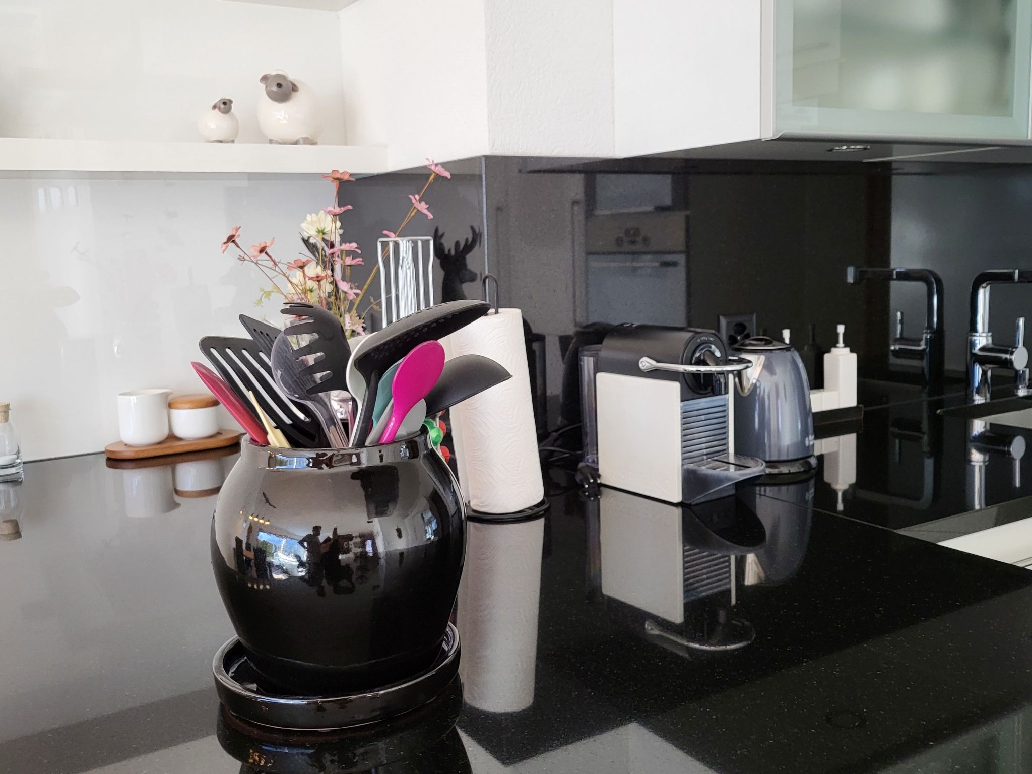 Appartement Chasa Scandella, (Sent) – Cuisine et coin repas, photo 25 sur 38