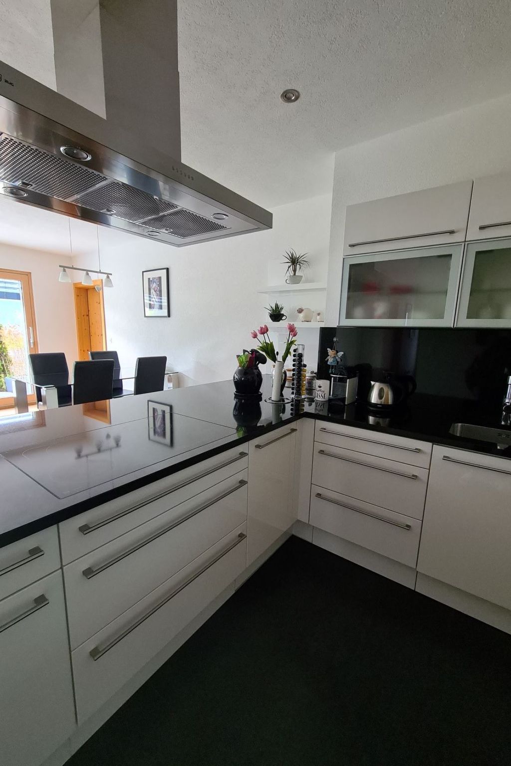 Appartement Chasa Scandella, (Sent) – Cuisine et coin repas, photo 20 sur 38