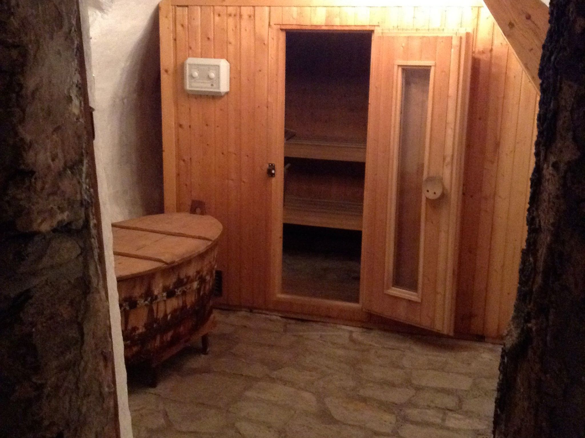 Appartement CHASA VEGLIA, (Sent) – Salle de bains, photo 6 sur 24
