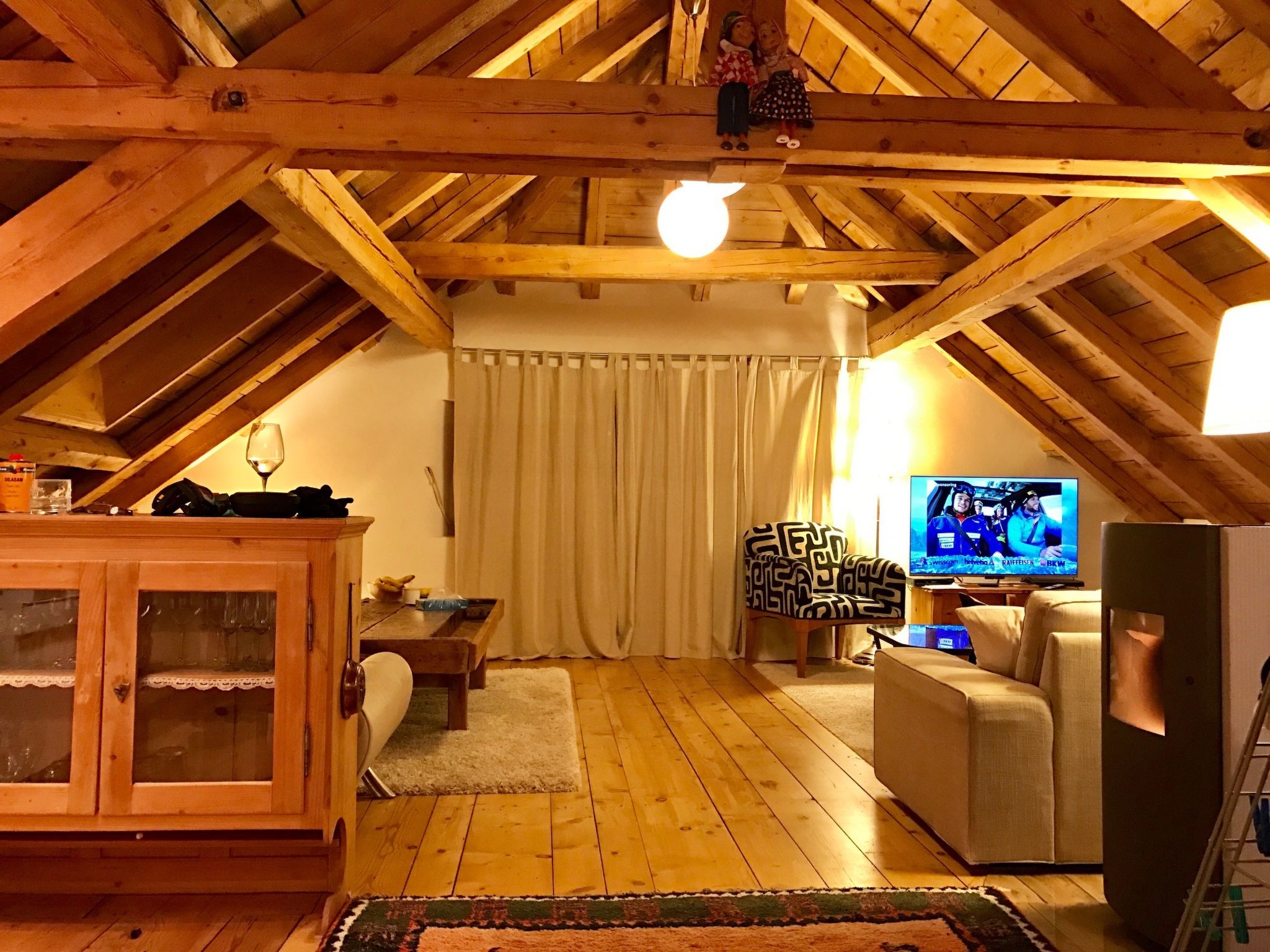 Chasa d'Uina, (Sent). - Drinnen