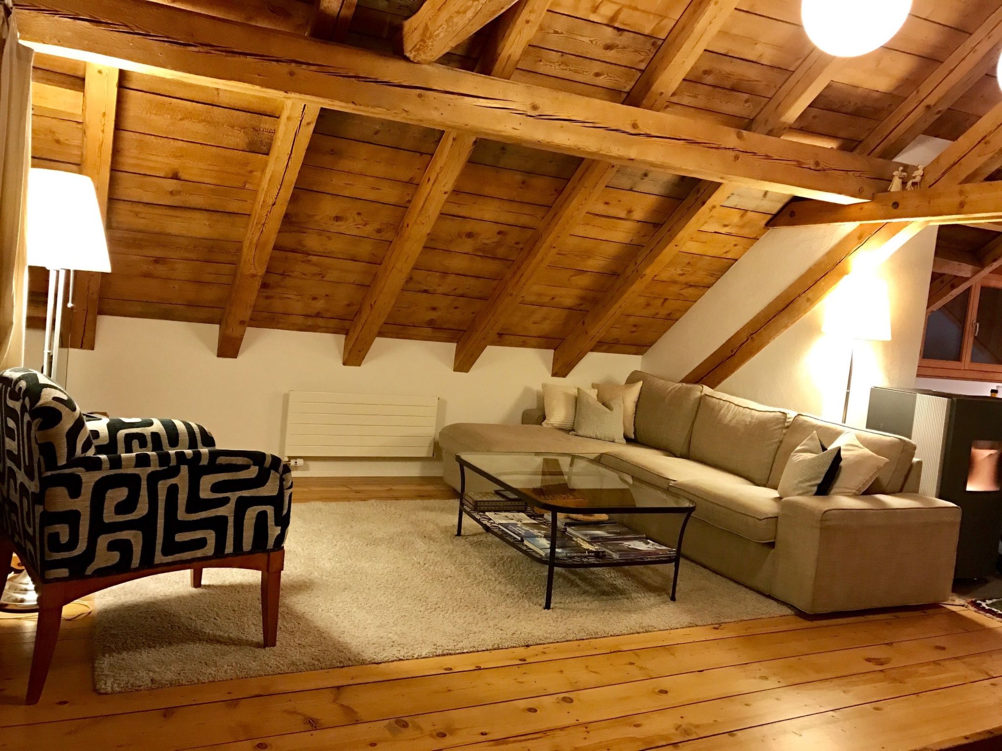 Chasa d'Uina, (Sent). - Drinnen