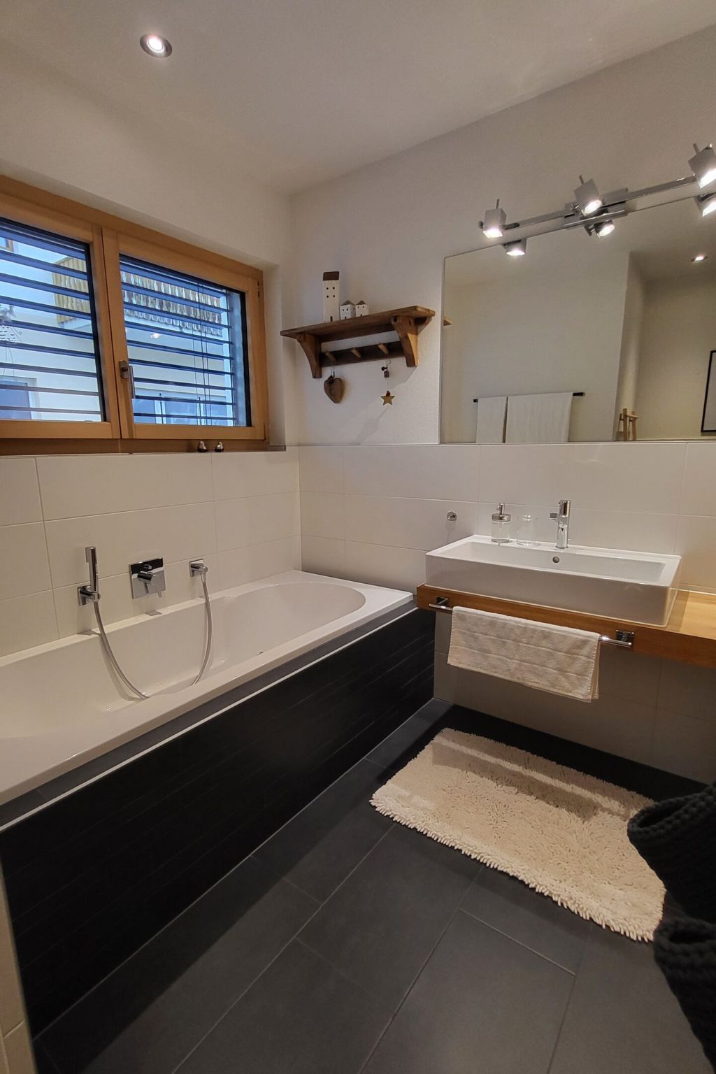 Chasa Scandella, (Sent). - Drinnen