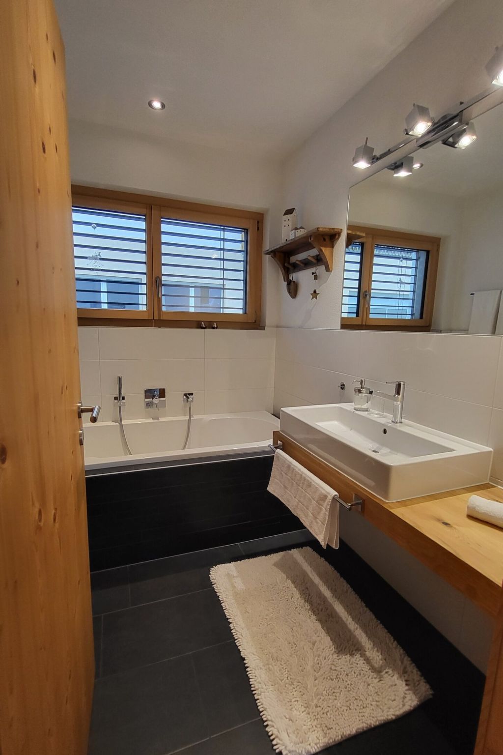 Chasa Scandella, (Sent). - Drinnen