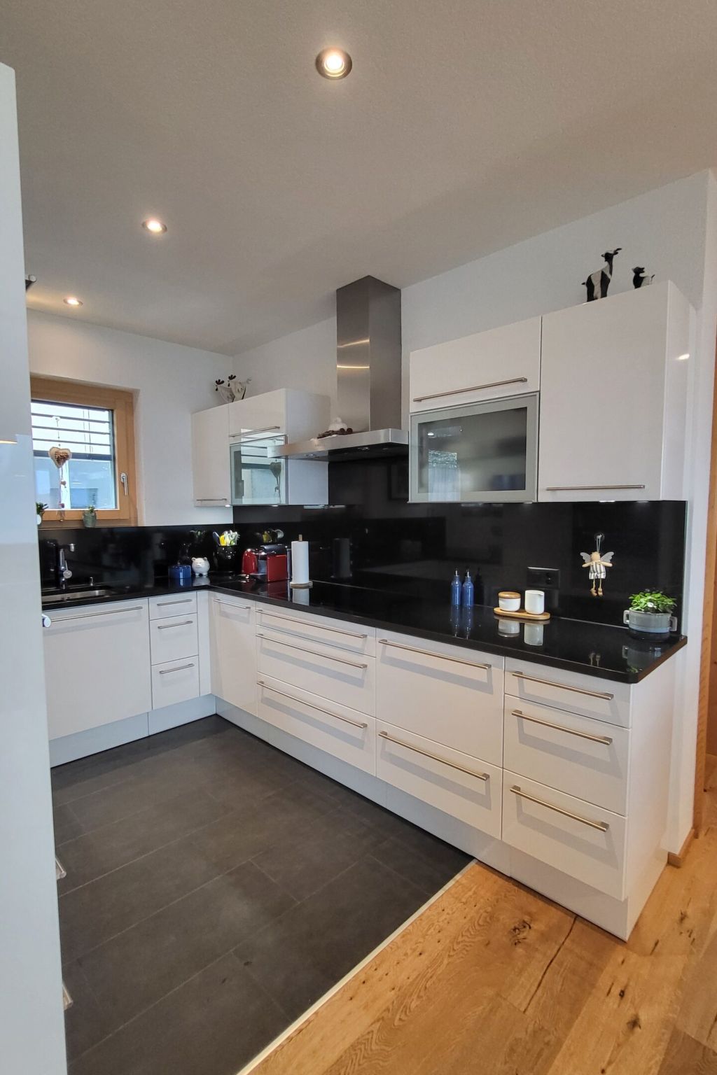 Chasa Scandella, (Sent). - Drinnen