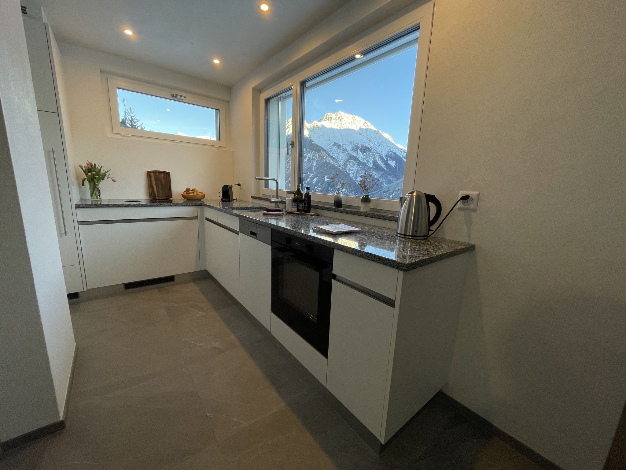 Chasa Curturella, (Sent). - Binnen