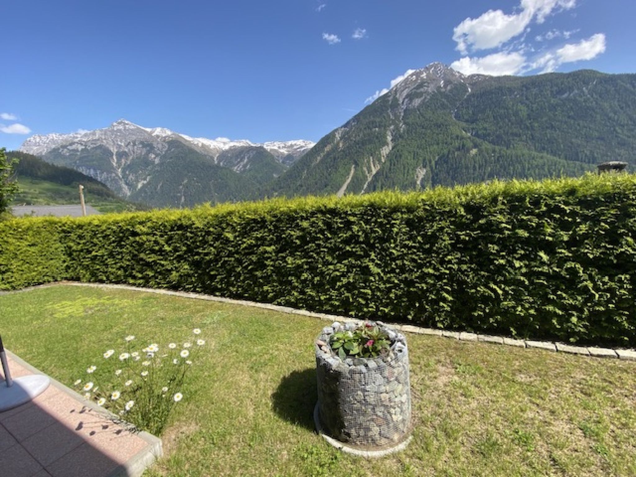 Leitner, (Ramosch). - Draußen