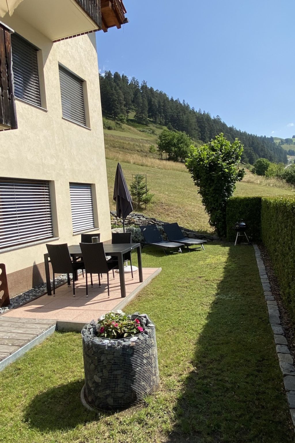 Leitner, (Ramosch). - Draußen