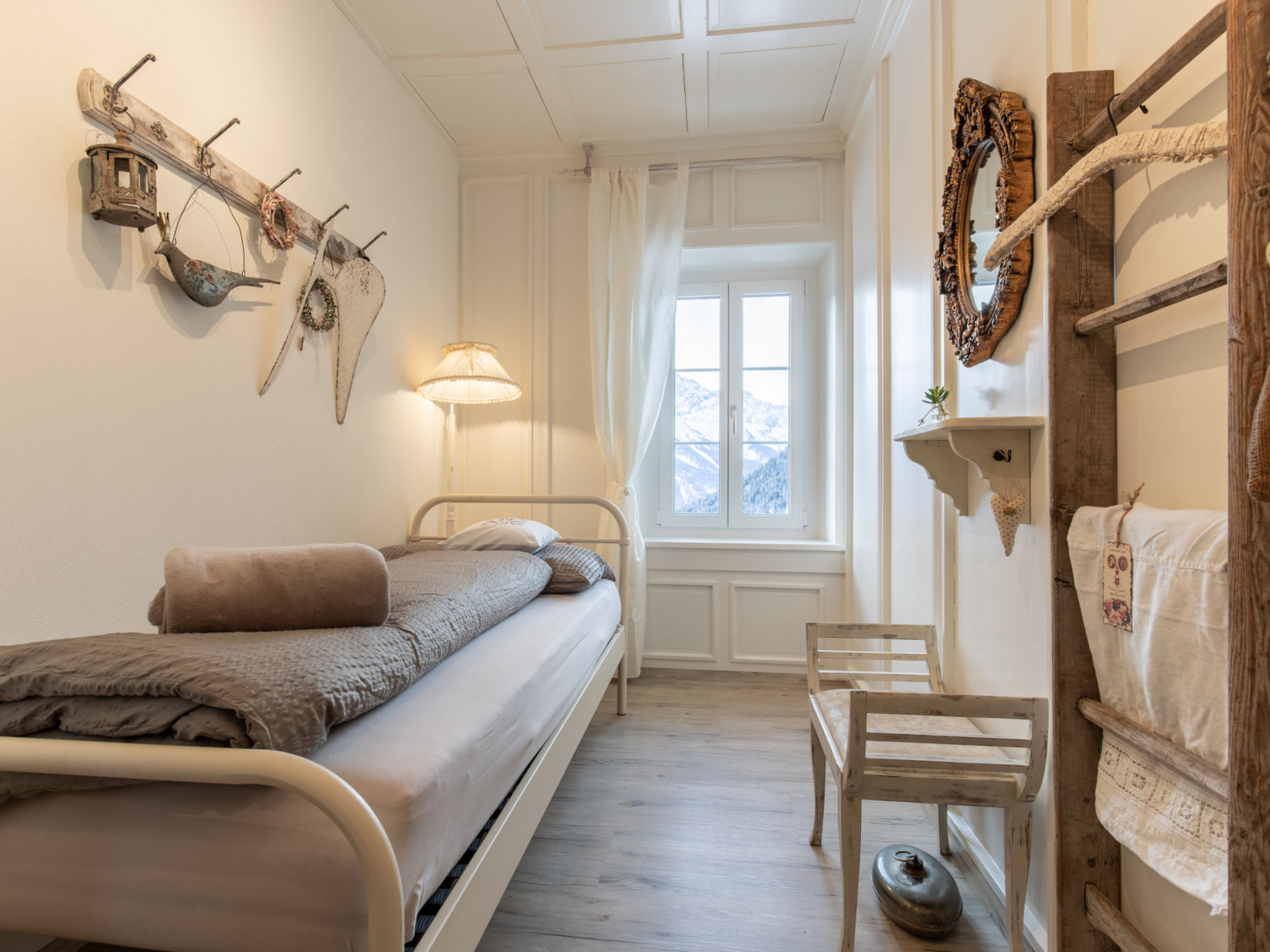 Zollhaus, (Vnà). - Binnen