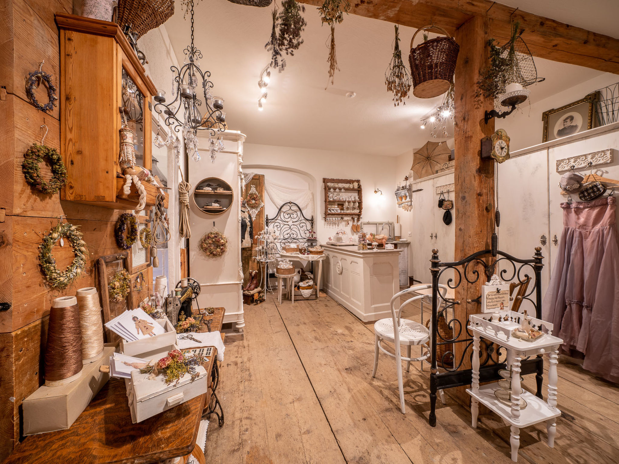 Zollhaus, (Vnà). - Binnen