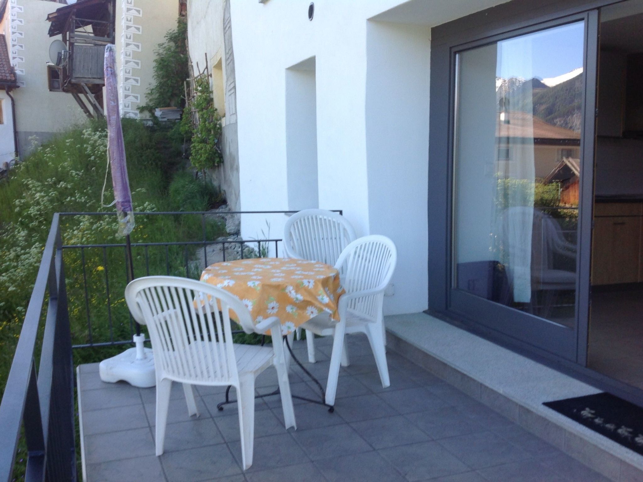 Appartement Parvih 46A, (Tschlin) – Terrasse, photo 22 sur 24