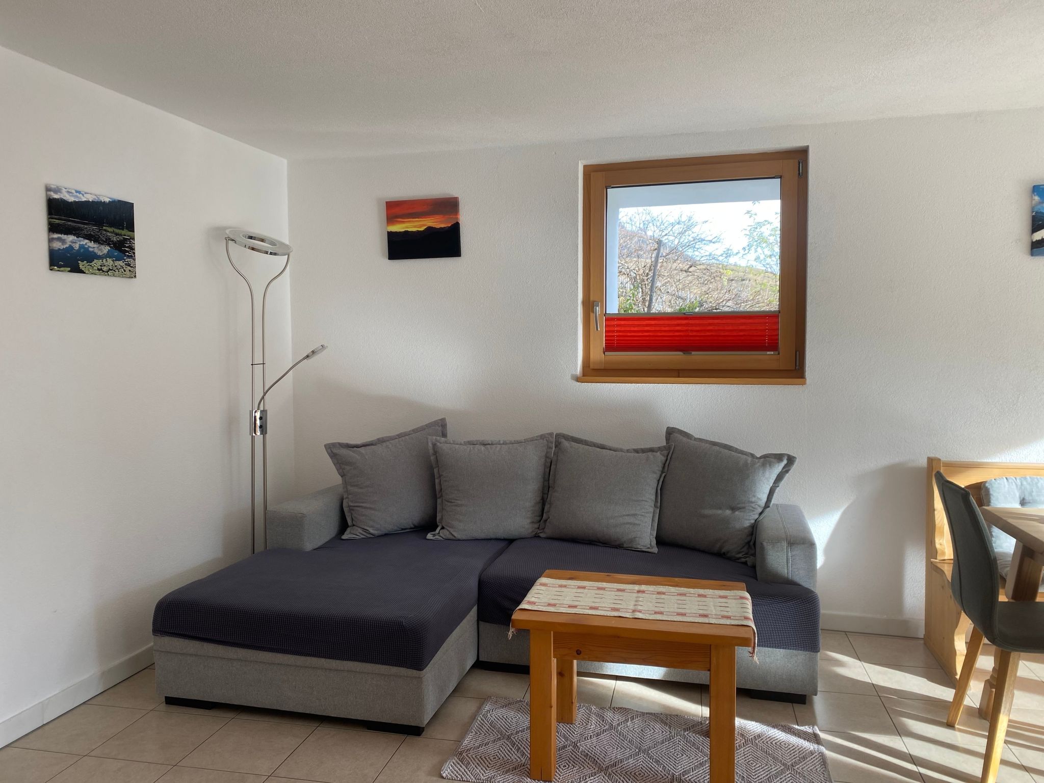 Appartement Parvih 46A, (Tschlin) – Séjour, photo 12 sur 24