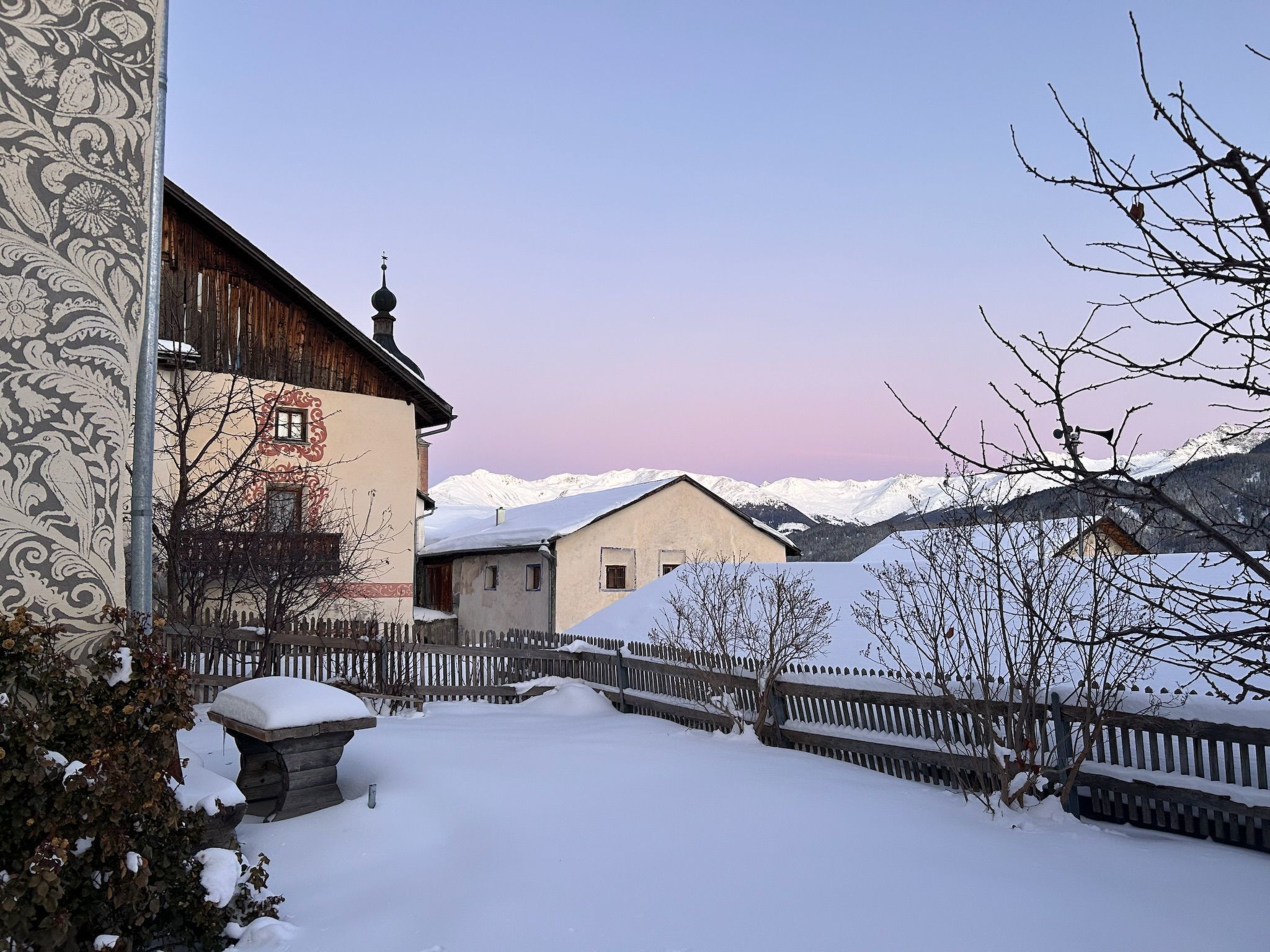 Turmhaus Giovanoli, (Tschlin) - Buiten