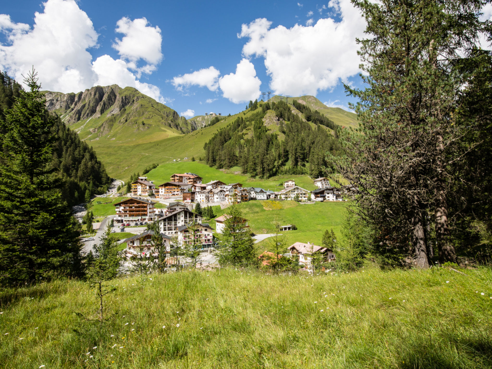 Atlantis Apartments, (Samnaun-Ravaisch).