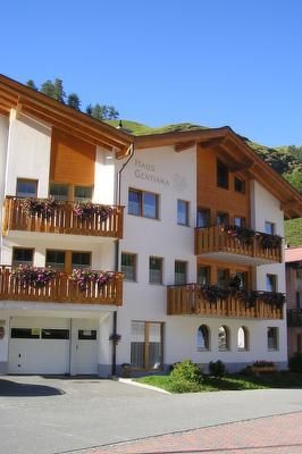 Haus Gentiana, (Samnaun-Compatsch)