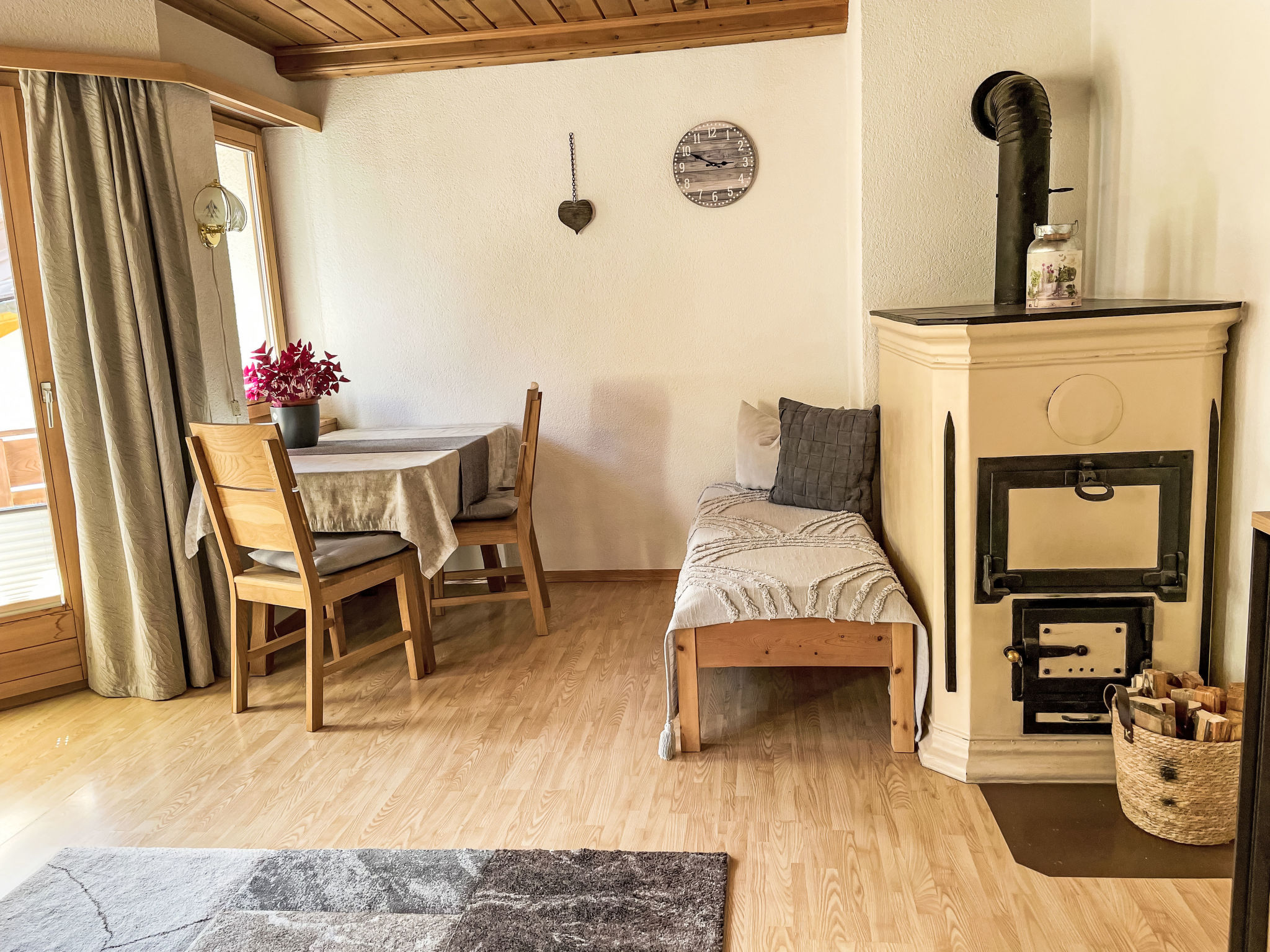 Kleinstein-Maass — Living Room (5 of 22)
