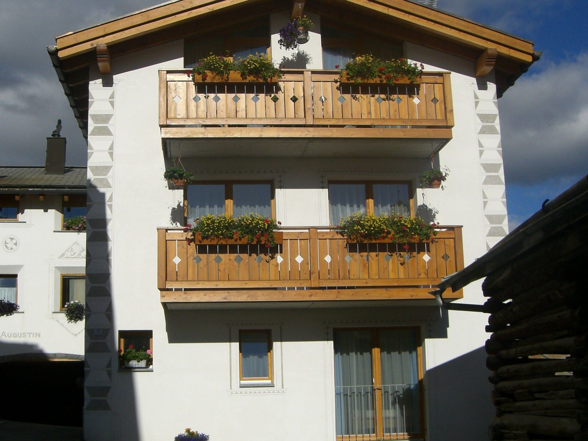 Haus Rupicapra, (Samnaun-Compatsch)