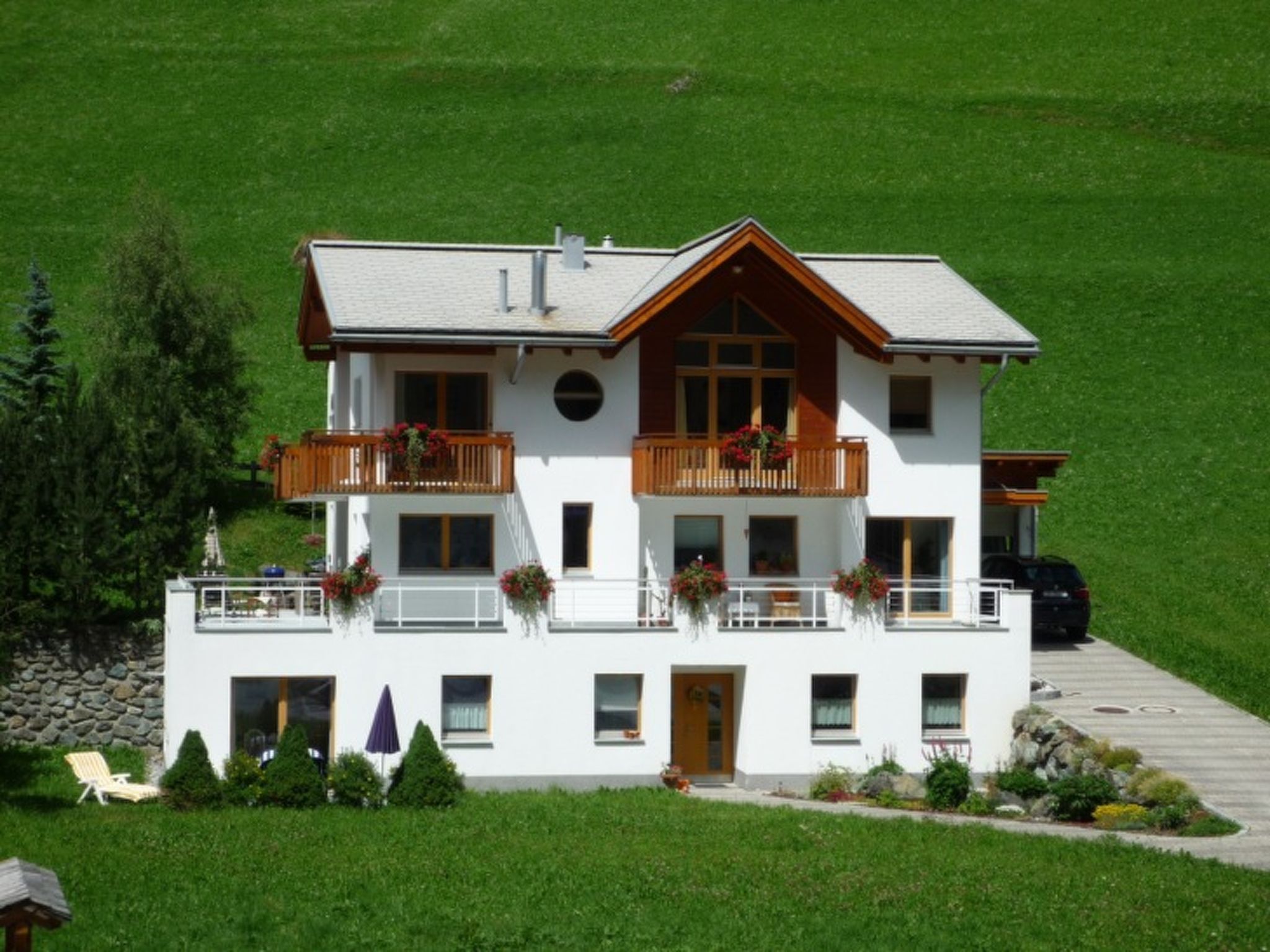 Photo of Apartment MEZPRA142, (Samnaun-Compatsch)