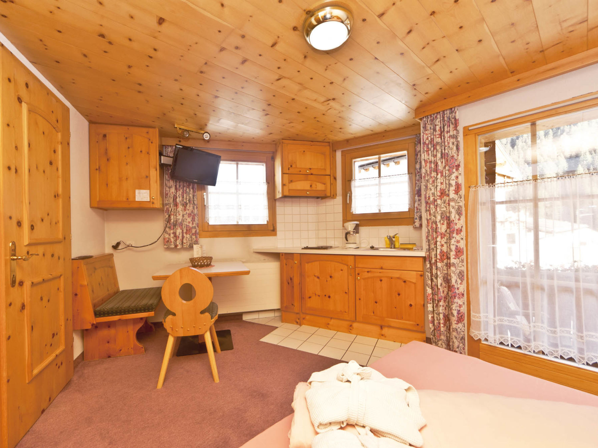 Photo of Appartements Lärchenhof, (Samnaun-Compatsch)