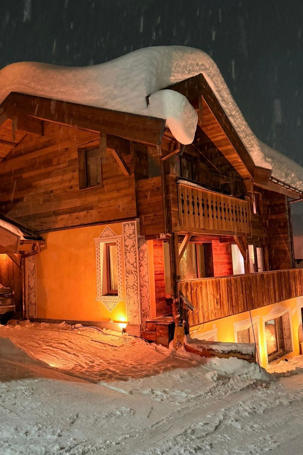 Photo of Chasa Uleiva, (Samnaun-Compatsch)