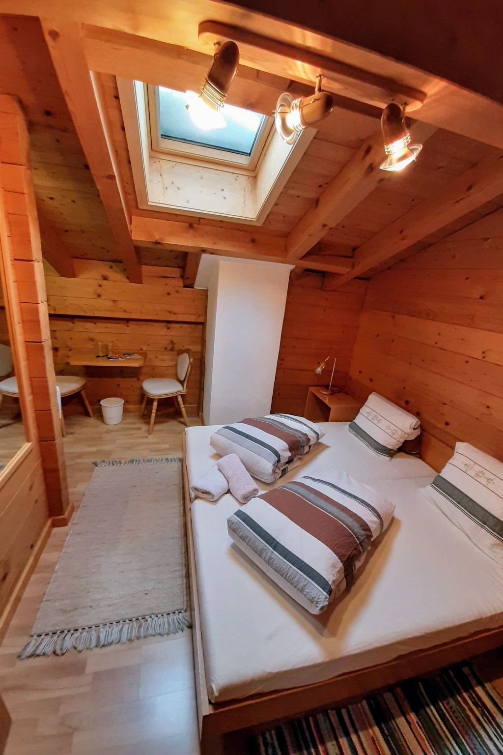 Chalet Guardaval, (Samnaun-Compatsch). - Binnen