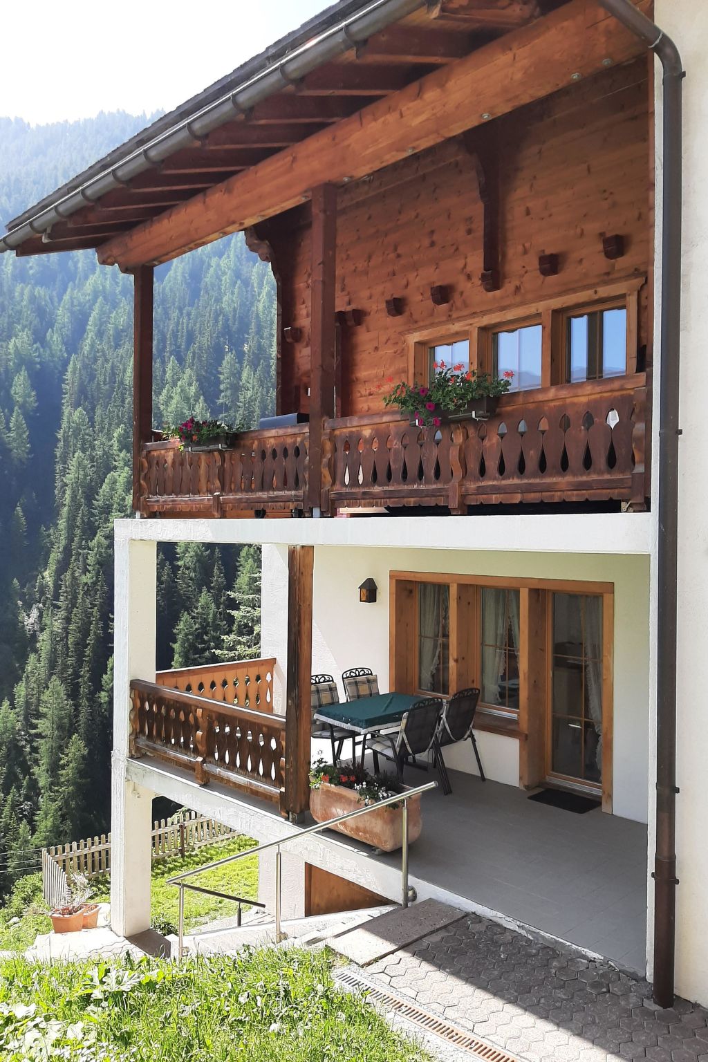 Photo of Chalet Guardaval, (Samnaun-Compatsch).