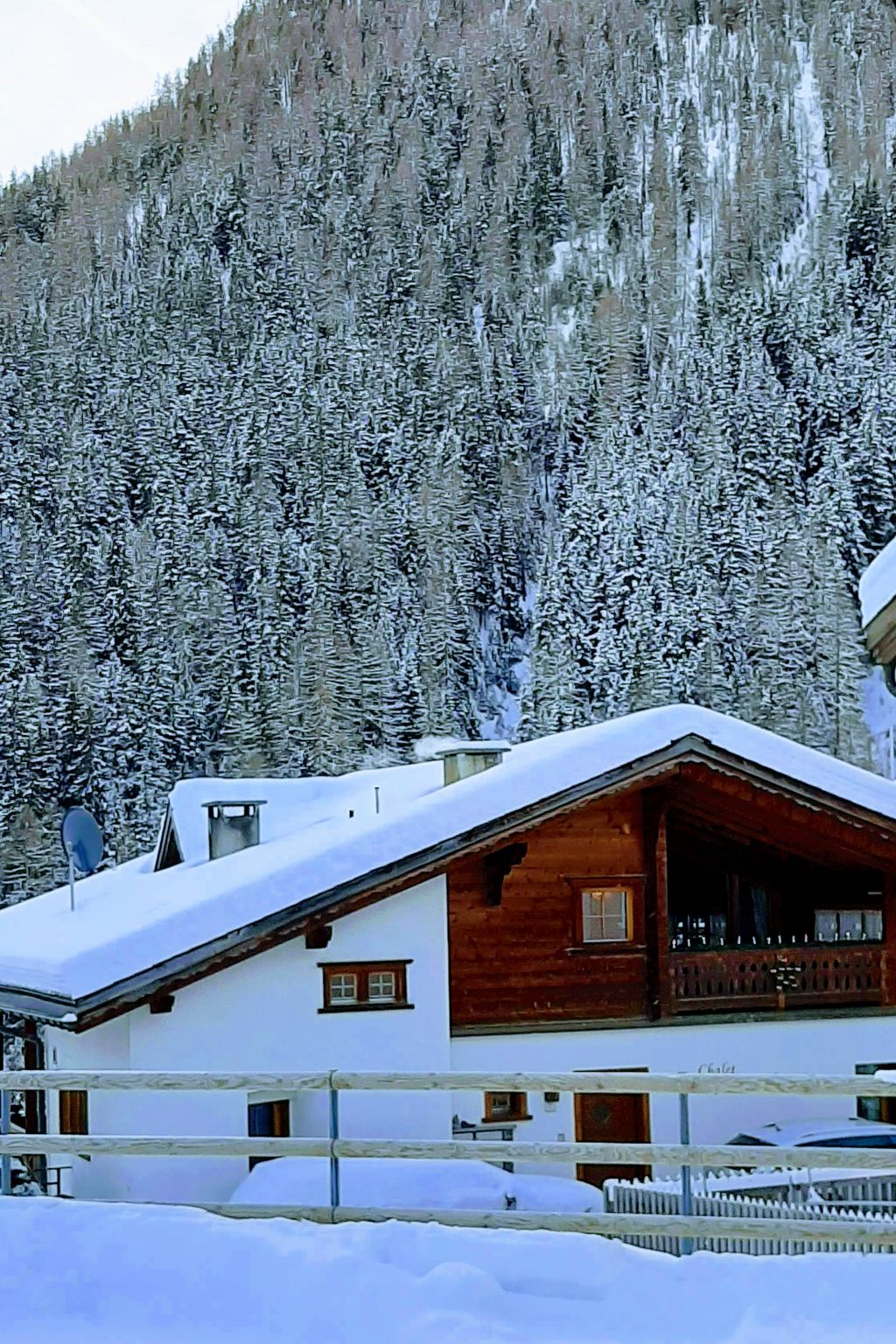 Photo of Chalet Guardaval, (Samnaun-Compatsch).