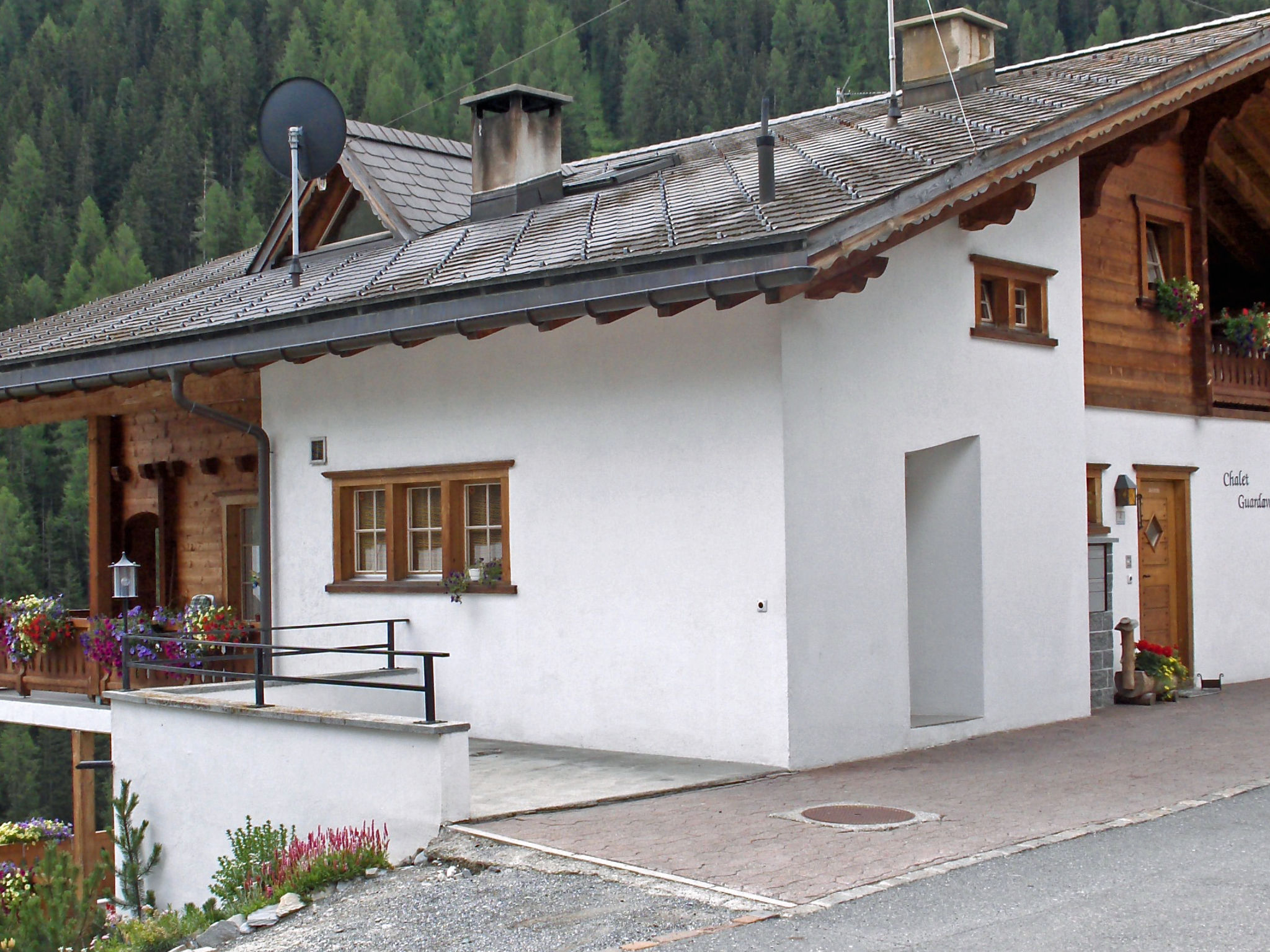 Photo of Chalet Guardaval, (Samnaun-Compatsch).
