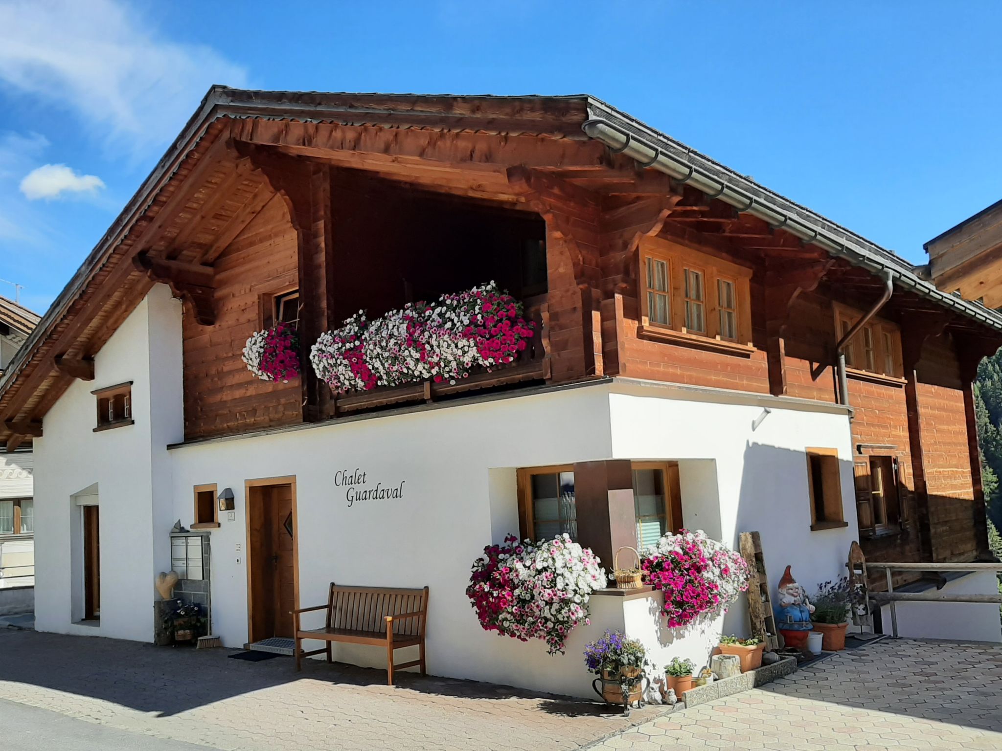 Chalet Guardaval, (Samnaun-Compatsch). - Buiten