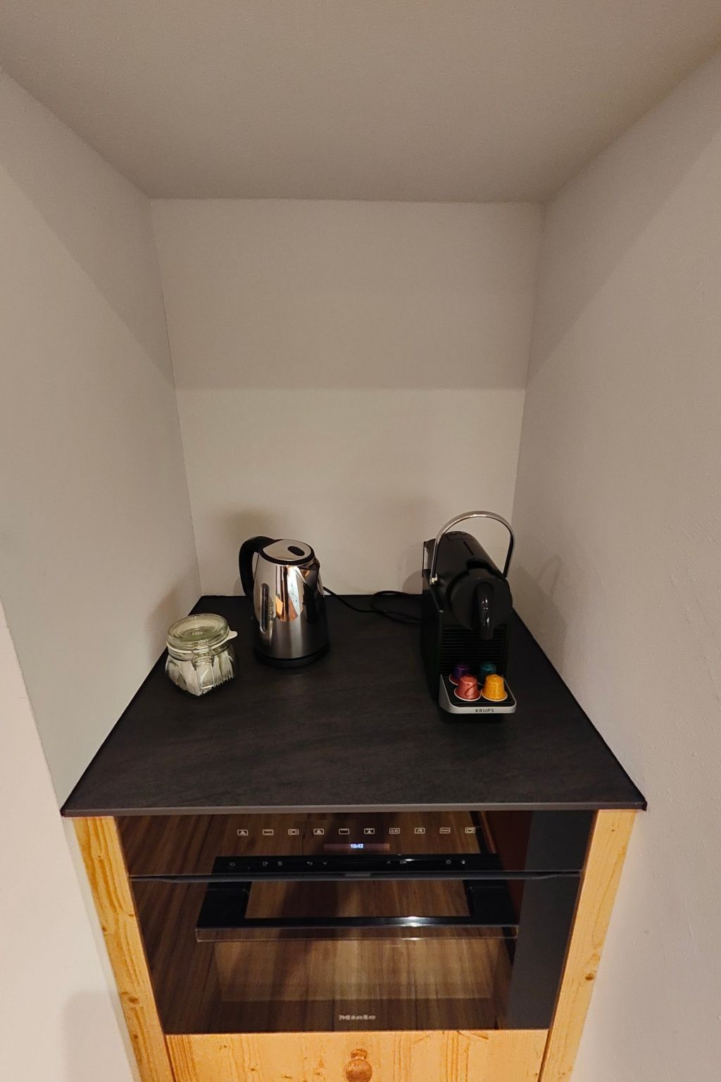 Photo of CH7563.683.1