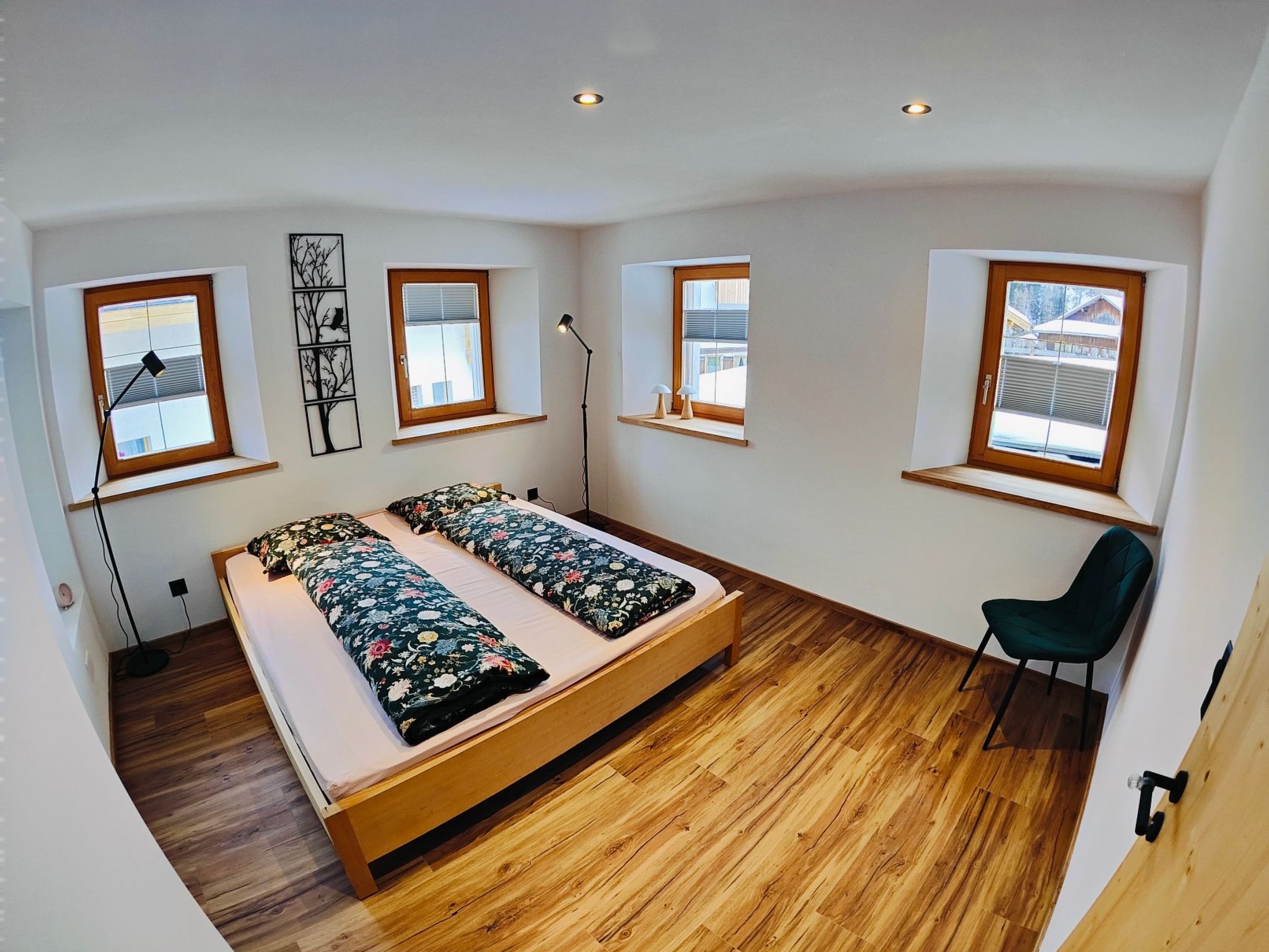 Photo of CH7563.683.1