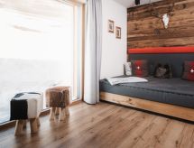 Avero Lodge: Intiem bergappartement direct aan de skipiste in Samnaun - thumbnail 1