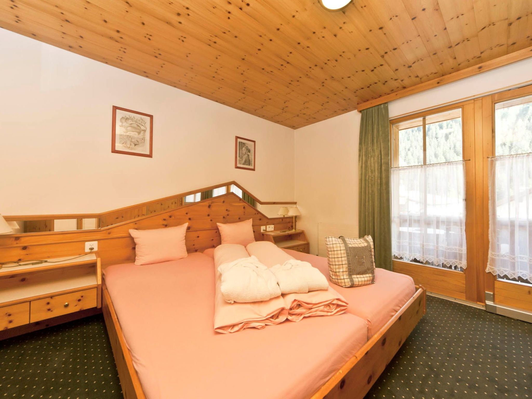 Appartements Lärchenhof, (Samnaun-Compatsch) - Draußen