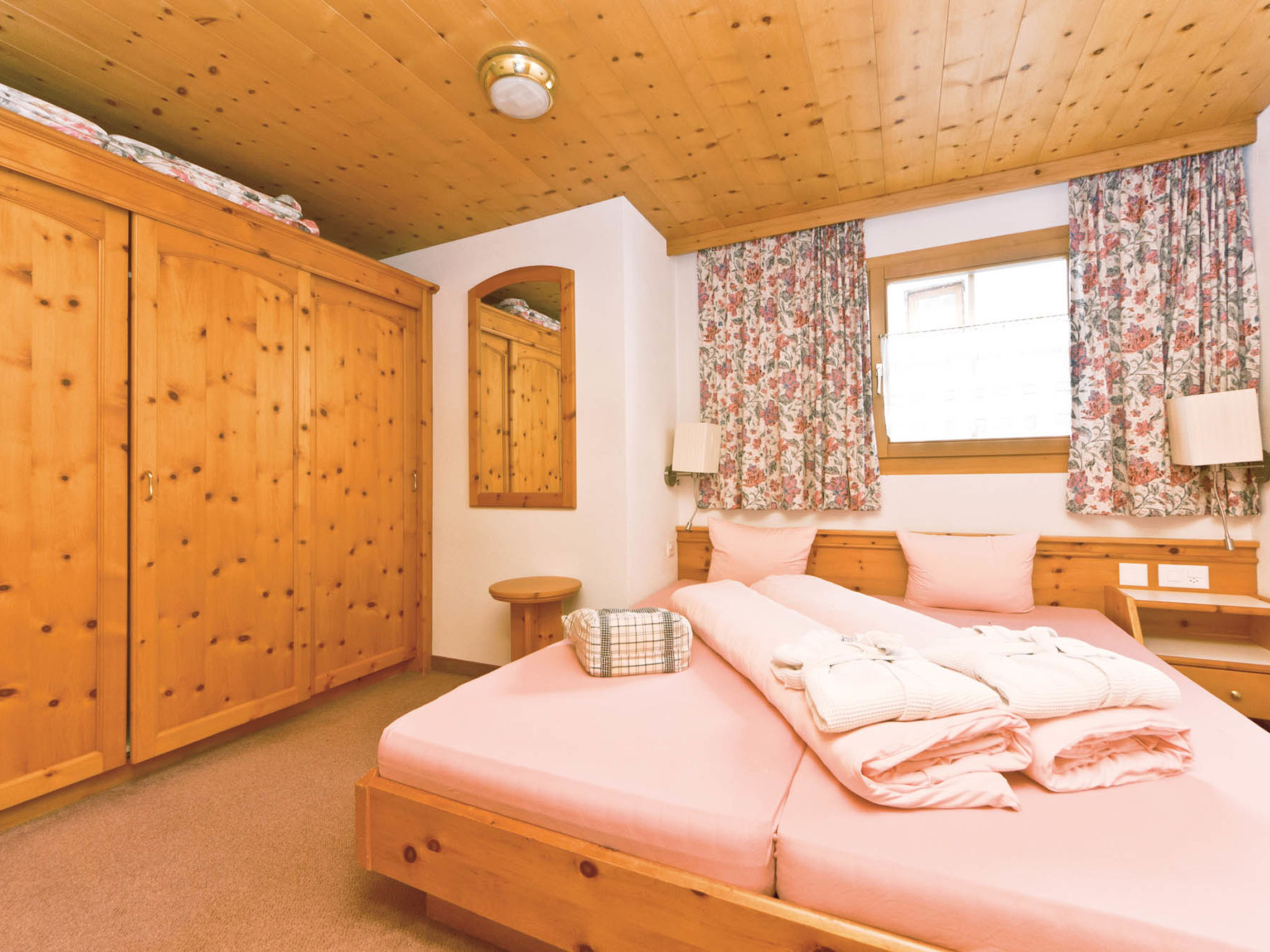 Photo of Appartements Lärchenhof, (Samnaun-Compatsch)