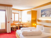 Knus appartement direct aan de piste in Samnaun-Ravaisch - thumbnail 1