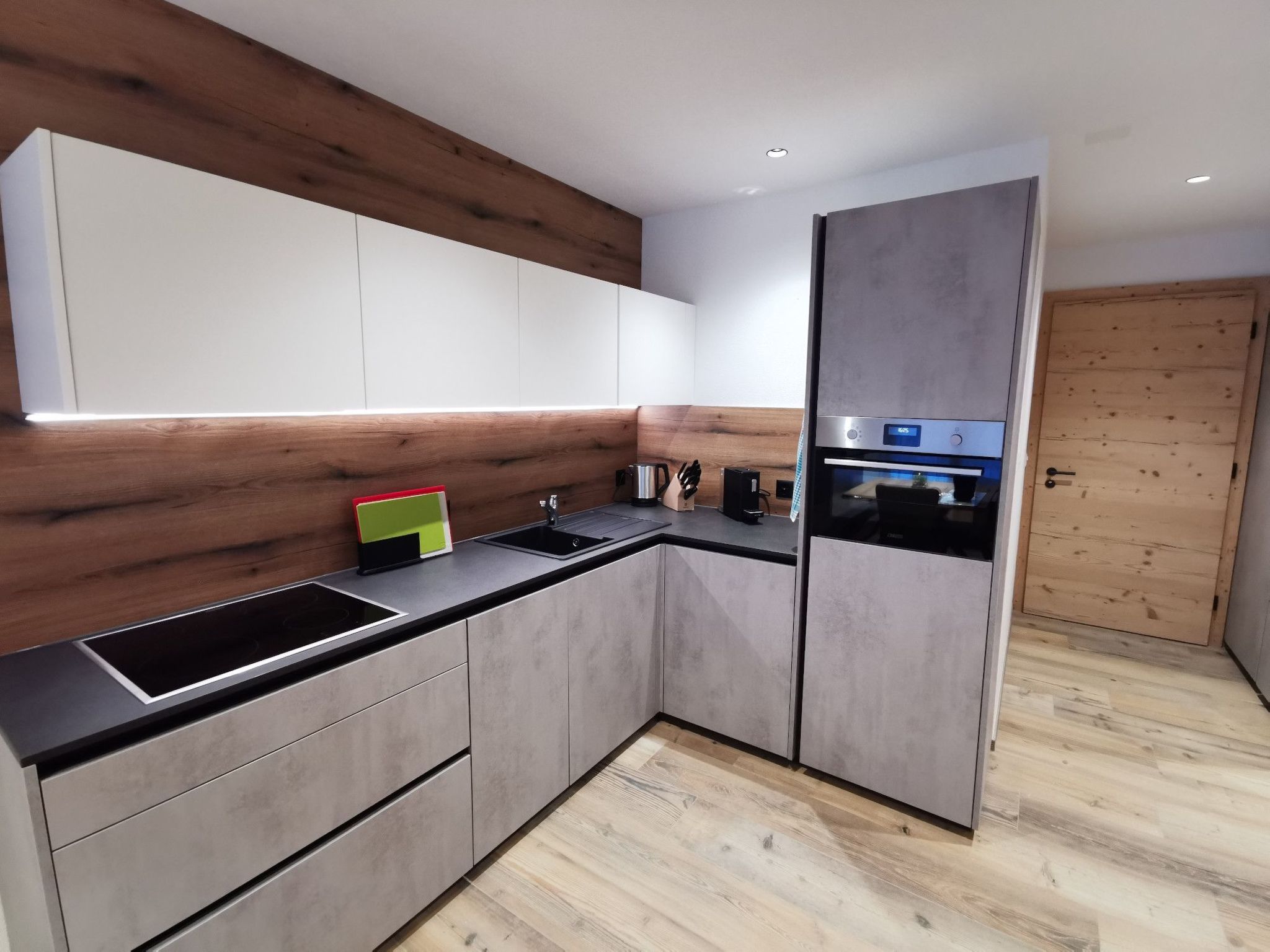 Appartements Vadret, (Samnaun-Ravaisch) – Cuisine et coin repas, photo 17 sur 27