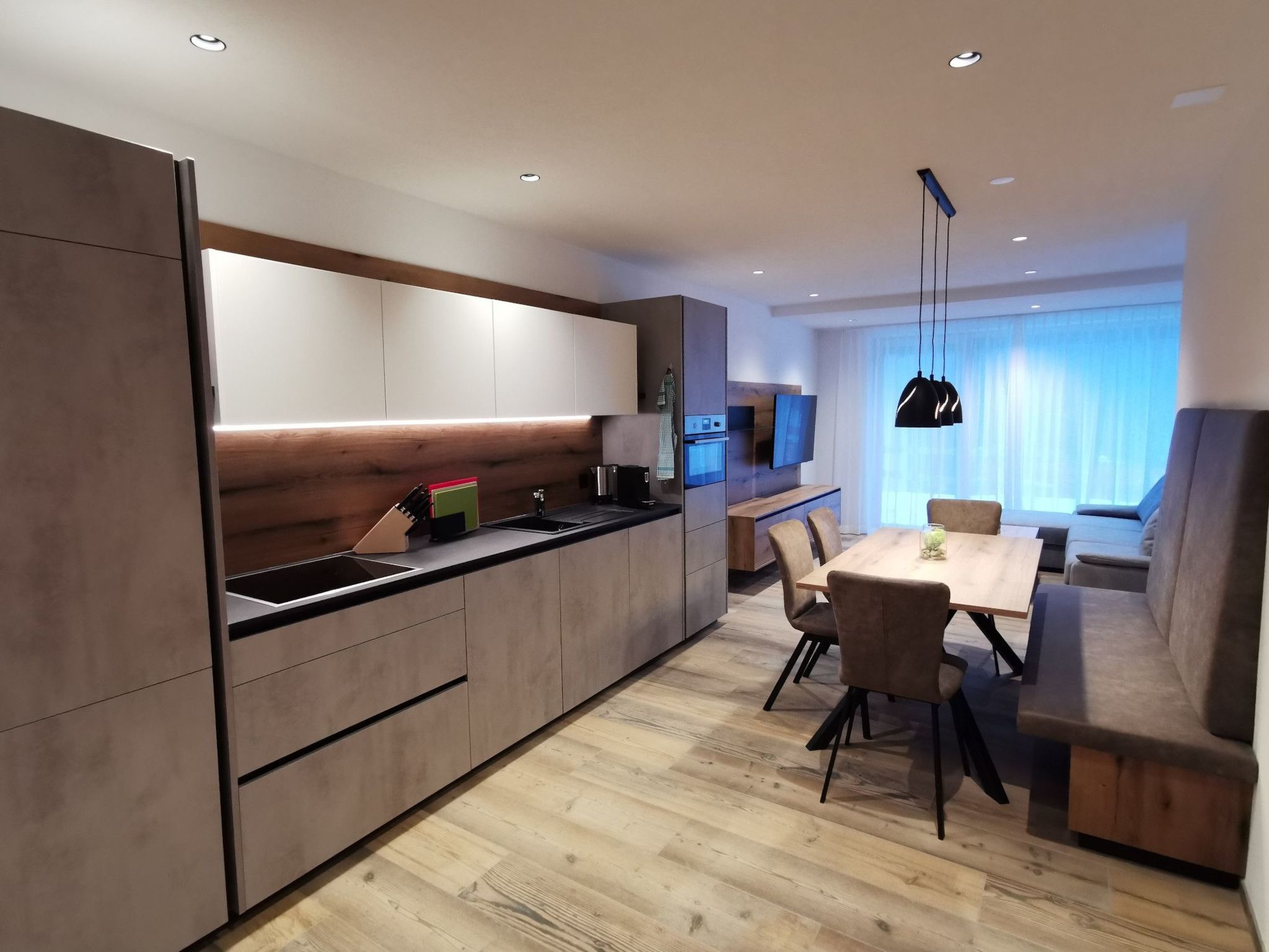 Appartements Vadret, (Samnaun-Ravaisch) – Cuisine et coin repas, photo 27 sur 33
