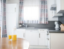 Ruim appartement voor 8 personen direct aan de skipiste in Samnaun - thumbnail 1