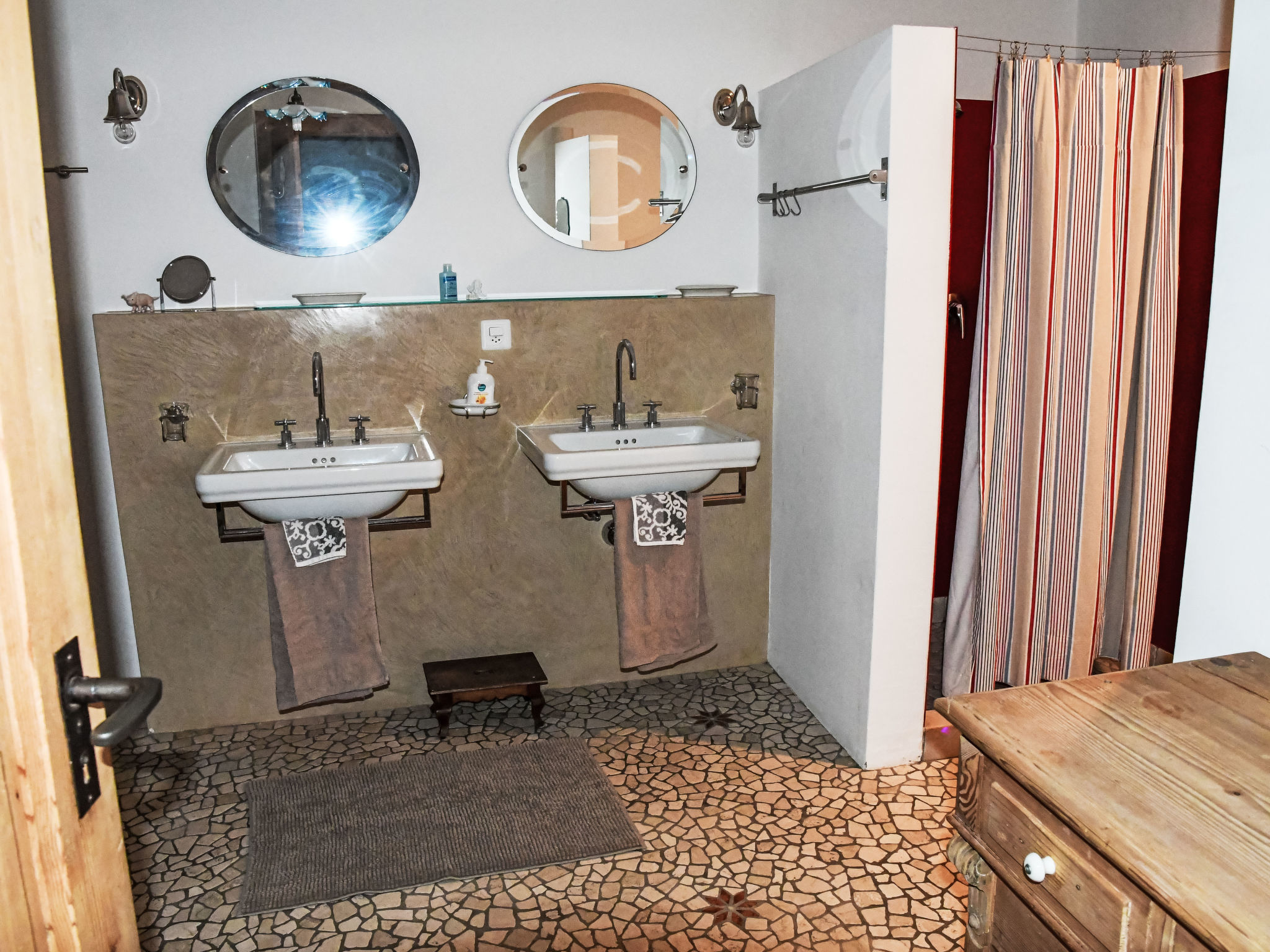 Casa Garbella - Drinnen