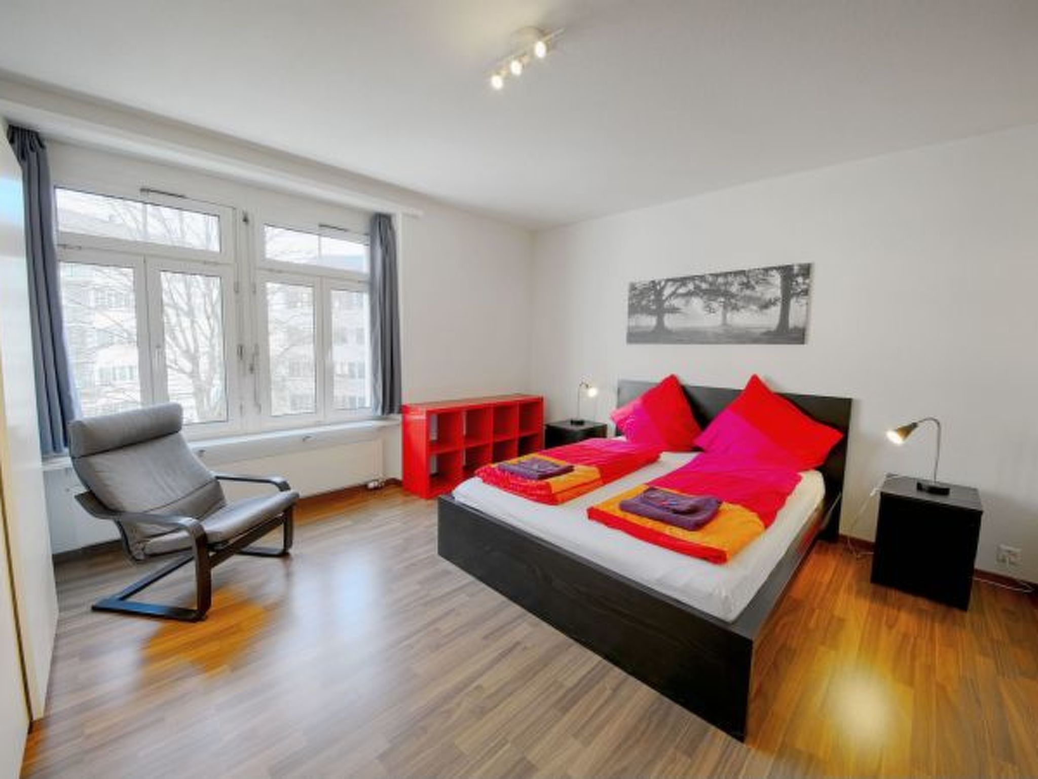 ZH Raspberry l - Oerlikon HITrental Apartment - Binnen