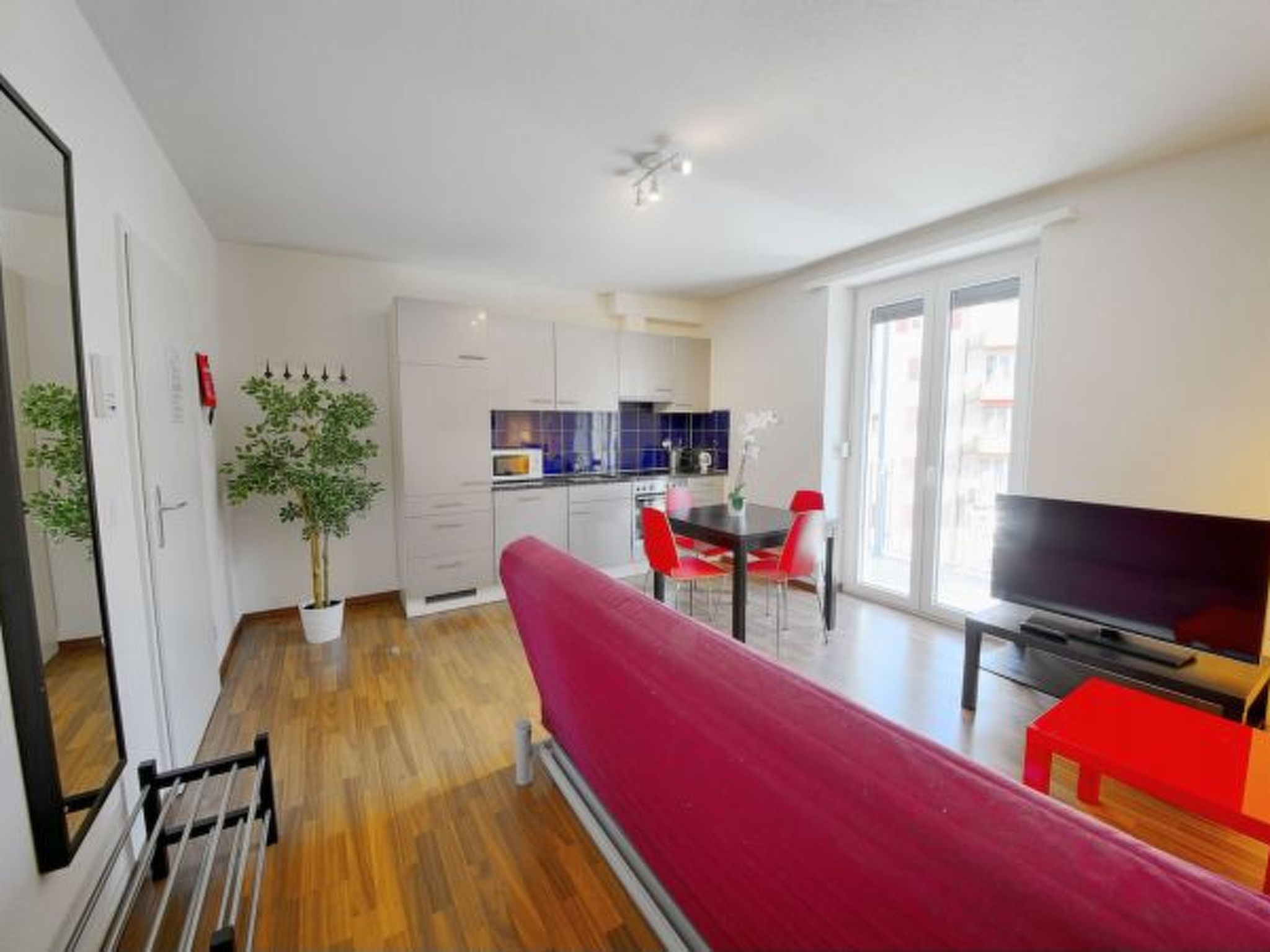 ZH Raspberry l - Oerlikon HITrental Apartment - Binnen