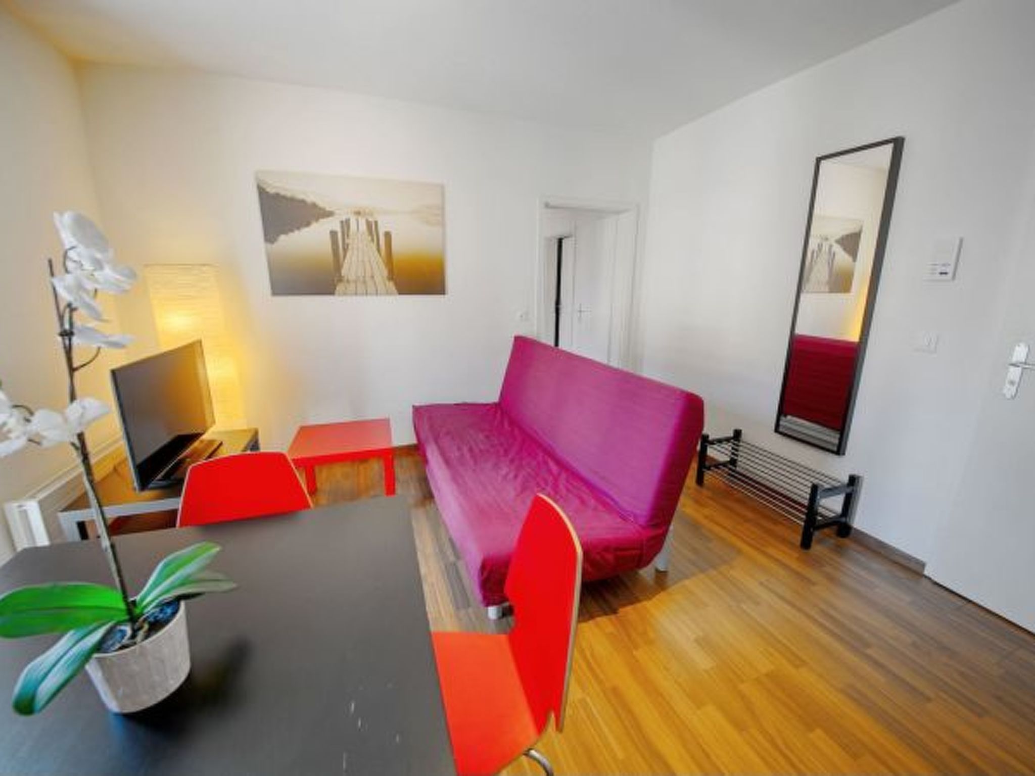 ZH Raspberry l - Oerlikon HITrental Apartment - Binnen