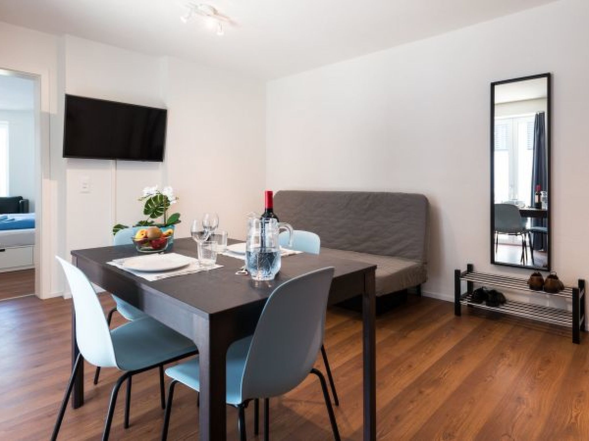 ZH Lion III - Altstetten HITrental Apartment