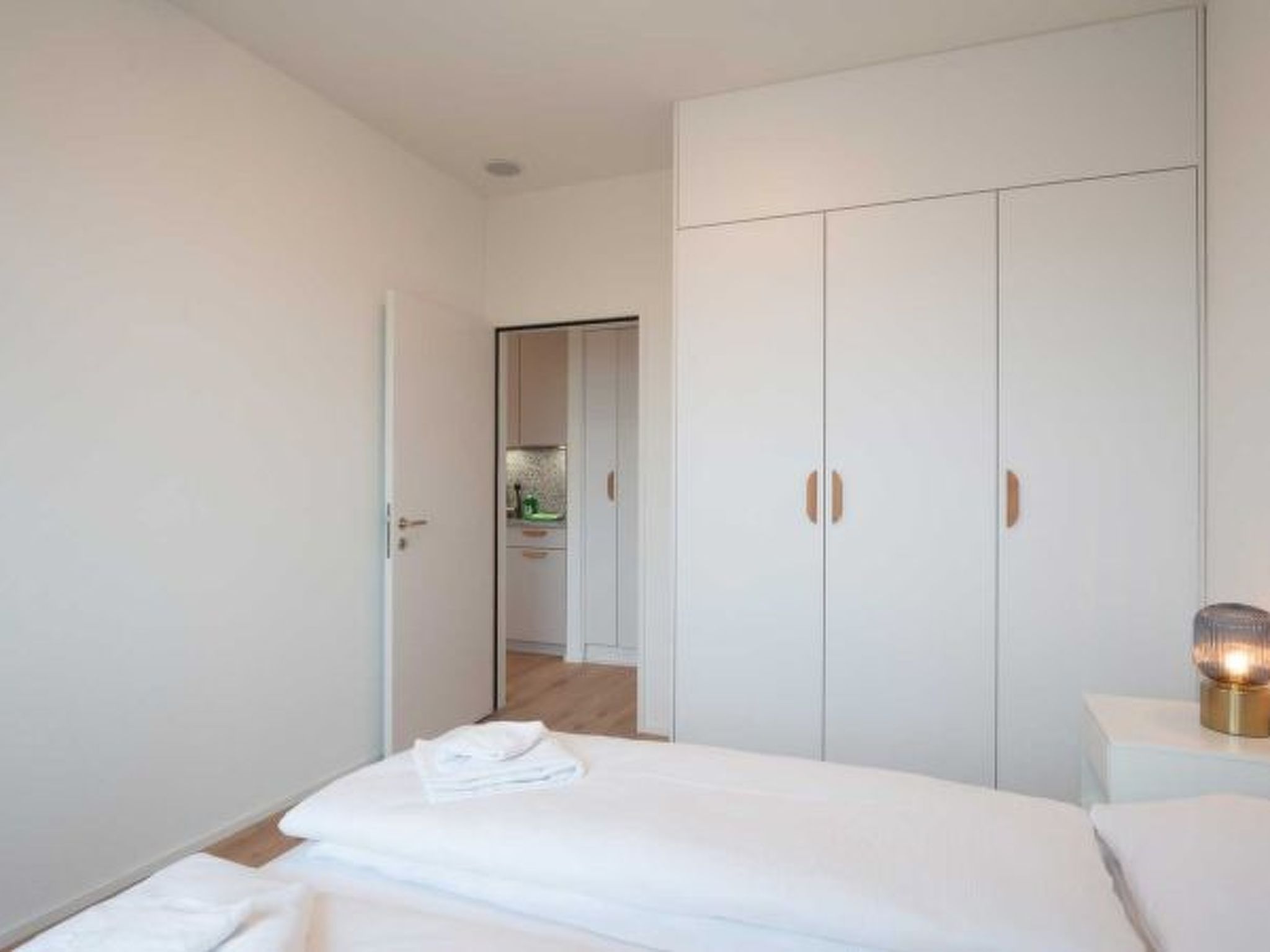 ZH Blue 4 - Letzigrund HITrental Apartment - Image 2