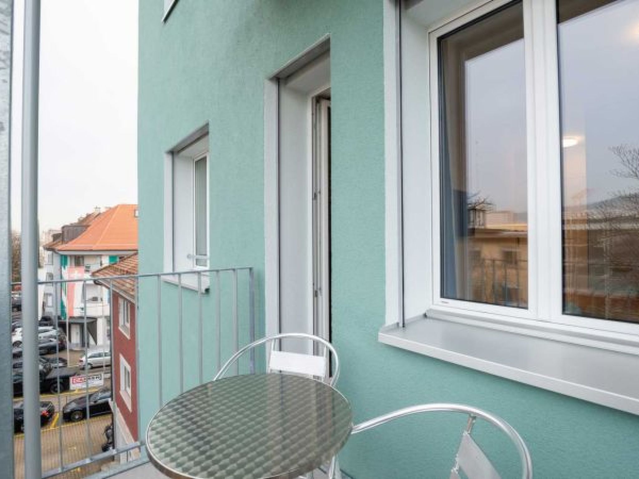 ZH Green 5- Letzigrund HITrental Apartment - Buiten